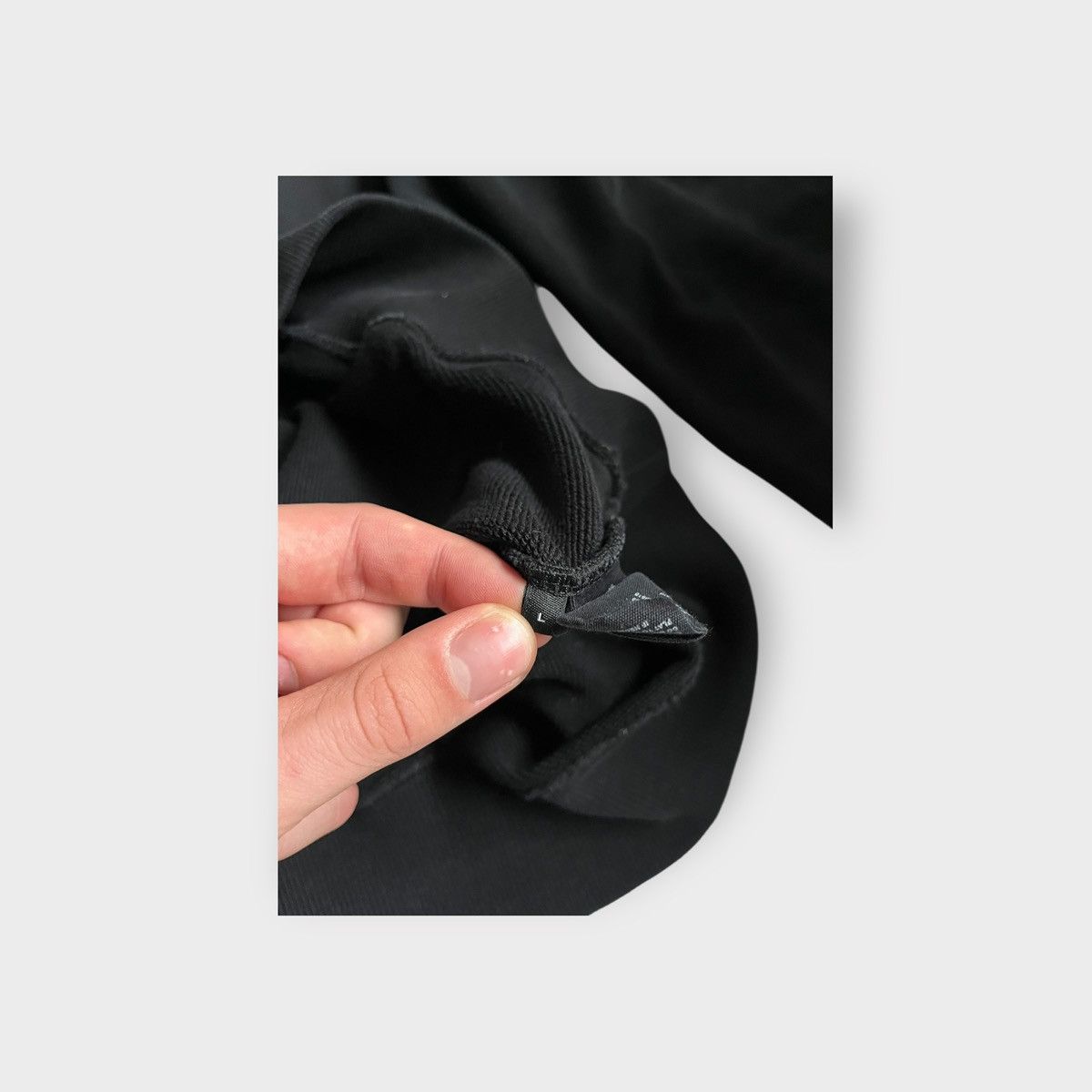 Helmut Lang Helmut Lang Black Hoodie Size US L / EU 52-54 / 3 - 8 Thumbnail