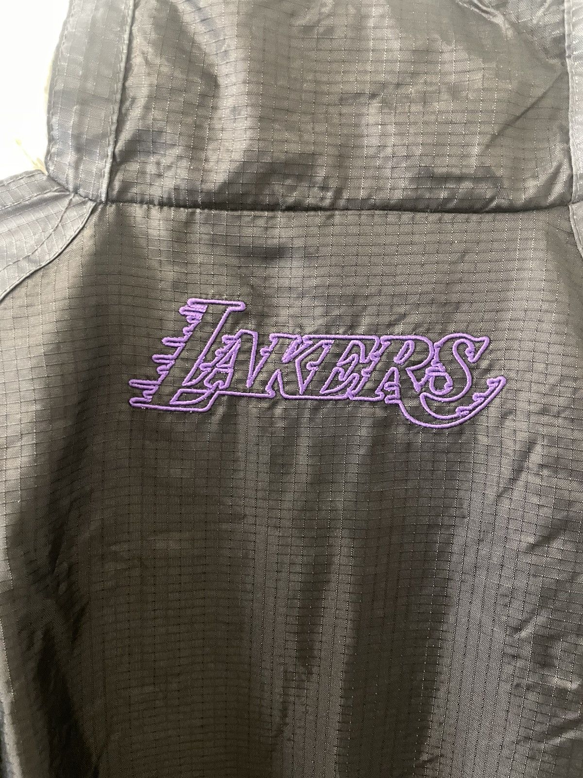 Starter Vintage LA Lakers Windbreaker Size US M / EU 48-50 / 2 - 4 Thumbnail