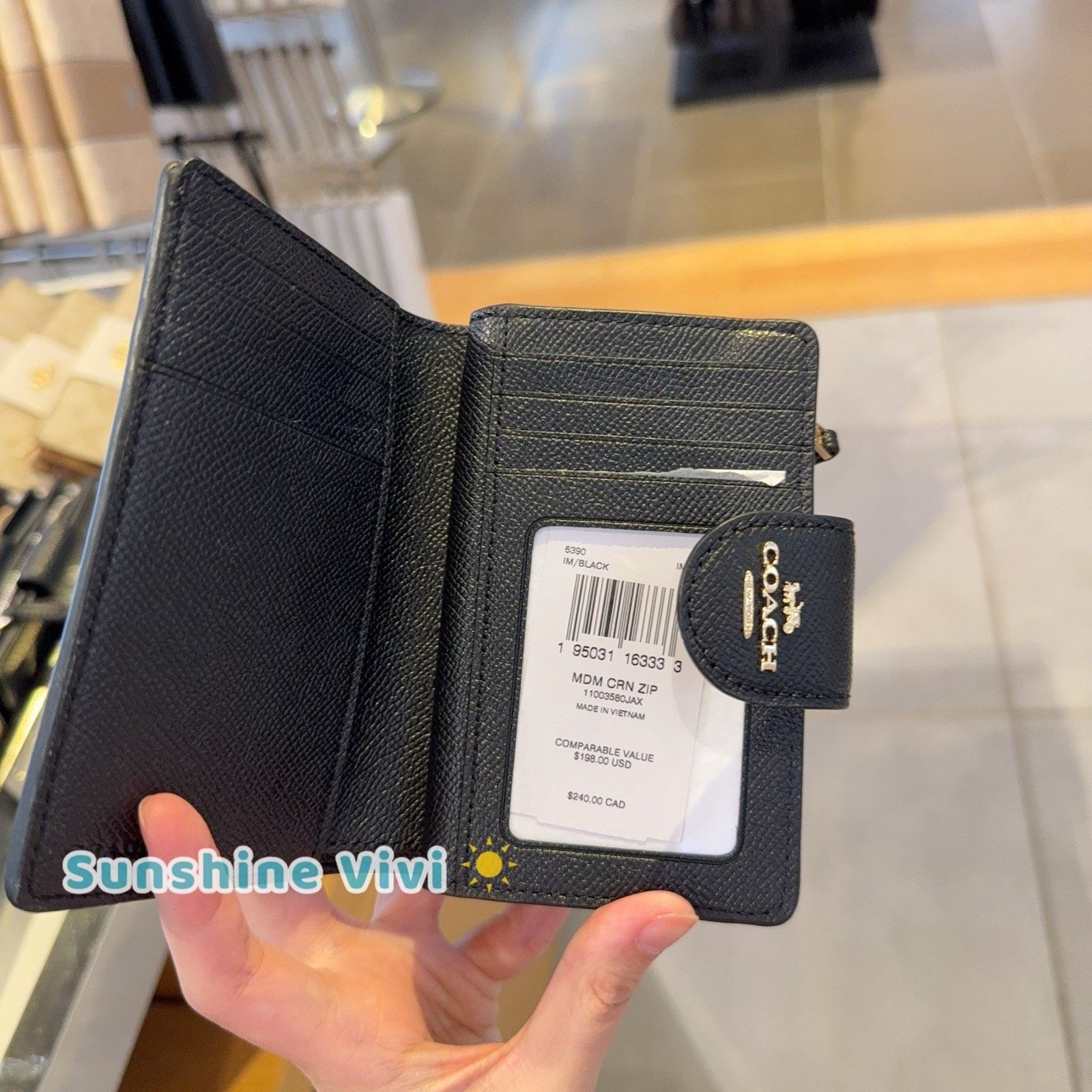 Coach NWT Coach Medium Corner Zip Wallet Gold black Leather 6390 Size ONE SIZE - 7 Thumbnail