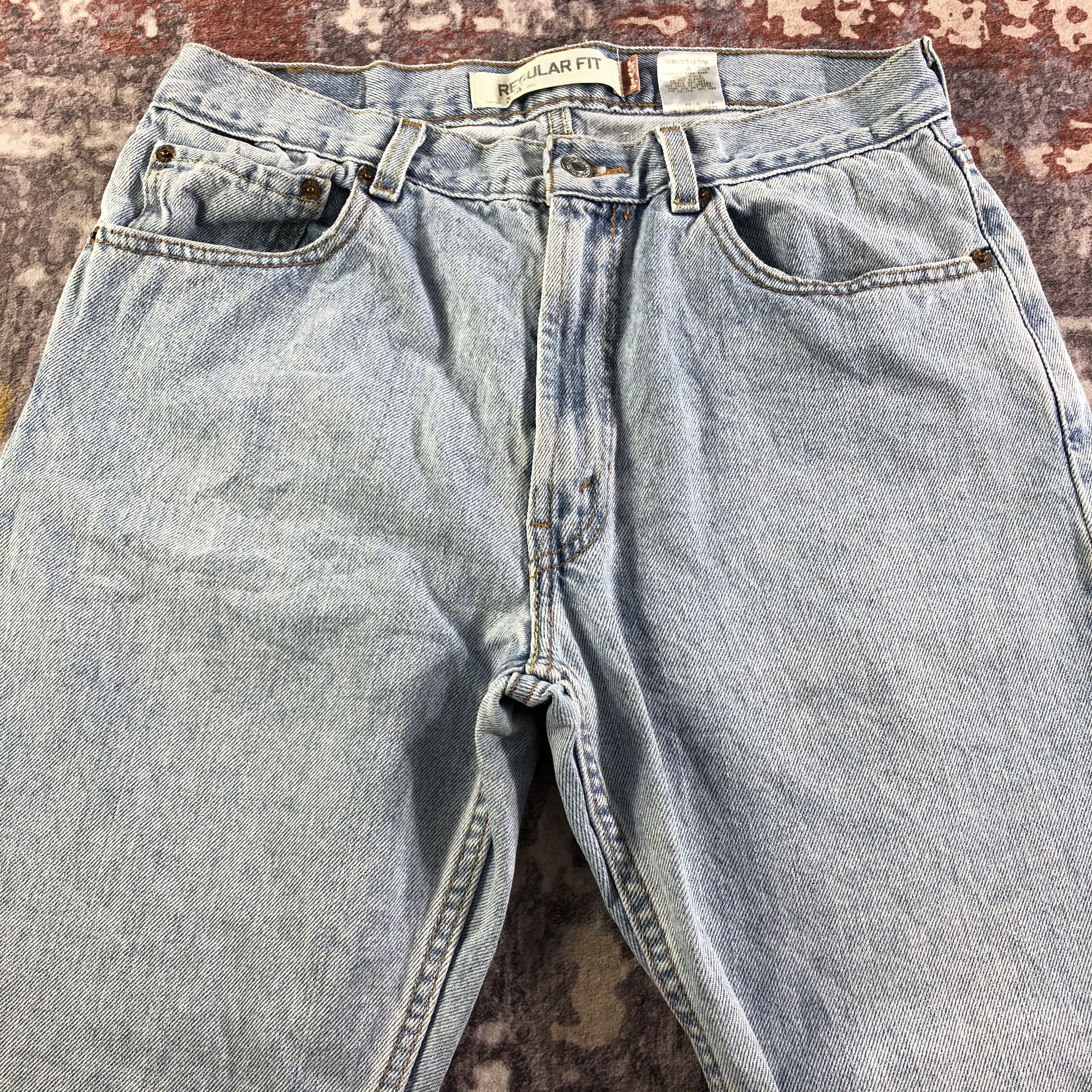 Levi's × Vintage Vintage Light Wash Levis 505 Jeans-JM3394 Size US 33 - 3 Thumbnail