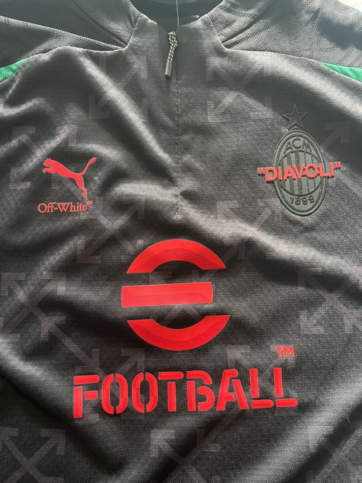 Off-White × Puma Puma x Off Whita AC Milan Size US L / EU 52-54 / 3 - 3 Thumbnail