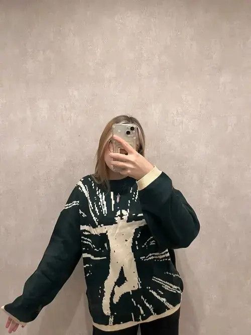 Japanese Brand Pullovers Sweaters portrait Size ONE SIZE - 3 Thumbnail