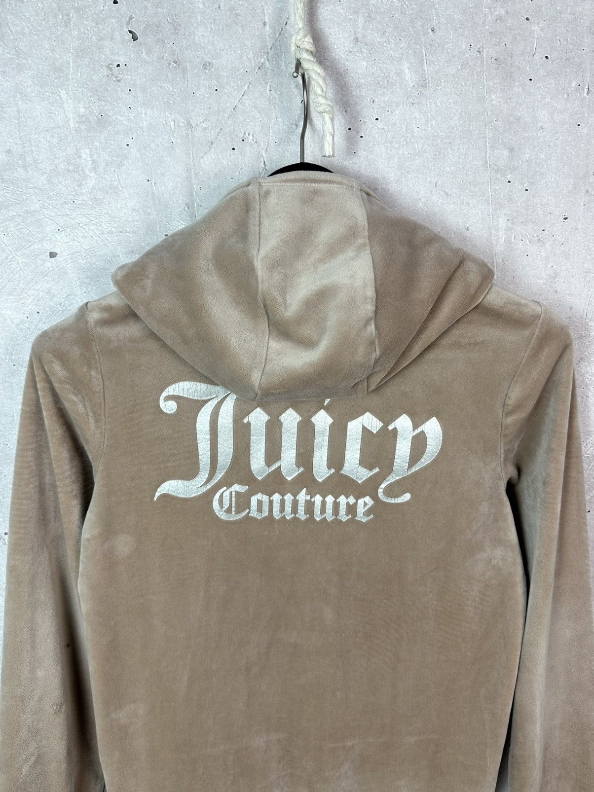 Juicy Couture Juice Couture Velvet Beige Zip Women’s Long Sleeve Hoodie Size S / US 4 / IT 40 - 10 Thumbnail