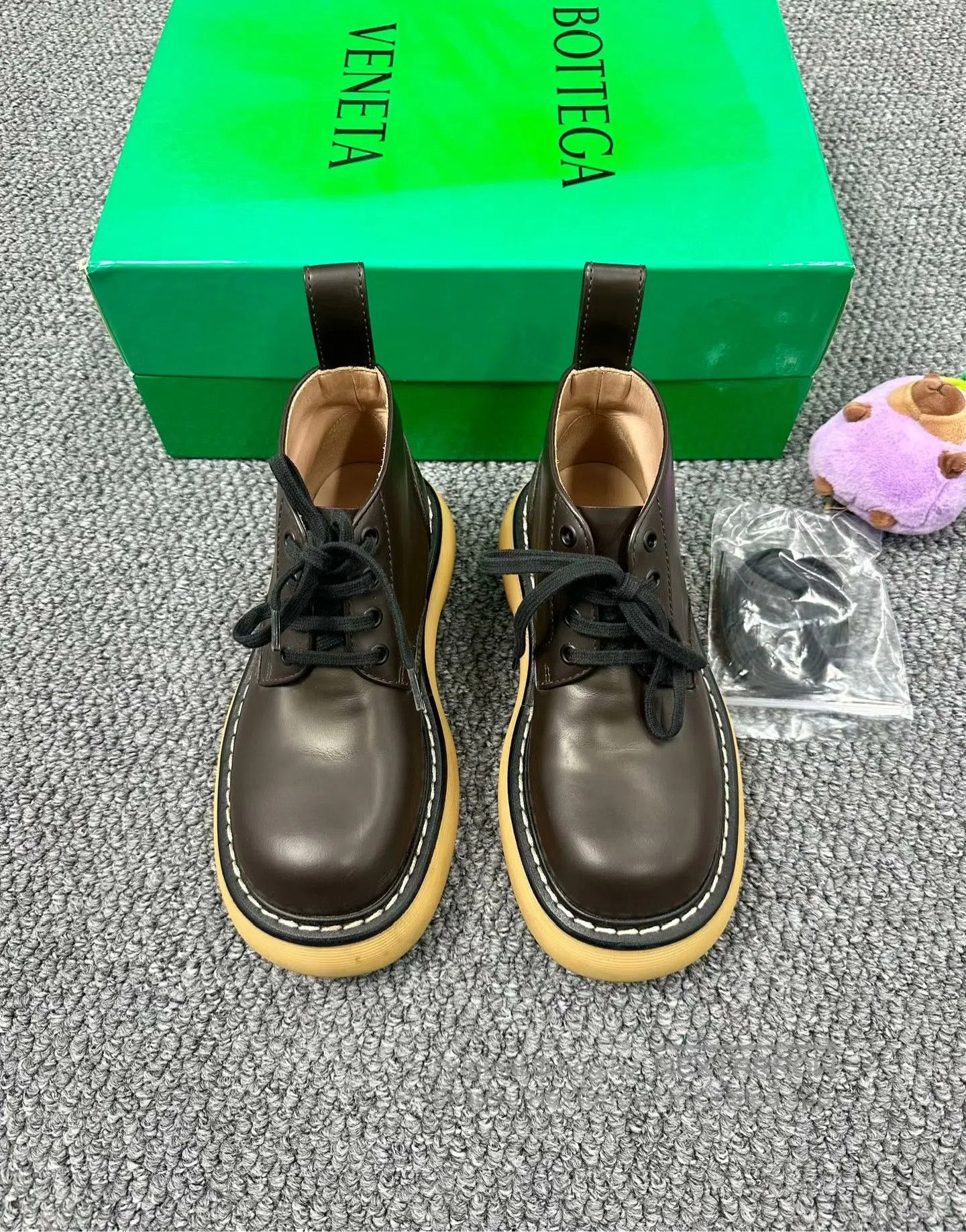 Bottega Veneta Bottega Veneta Brown lace-up Chelsea boots| Size US 5 / IT 35 - 1 Thumbnail