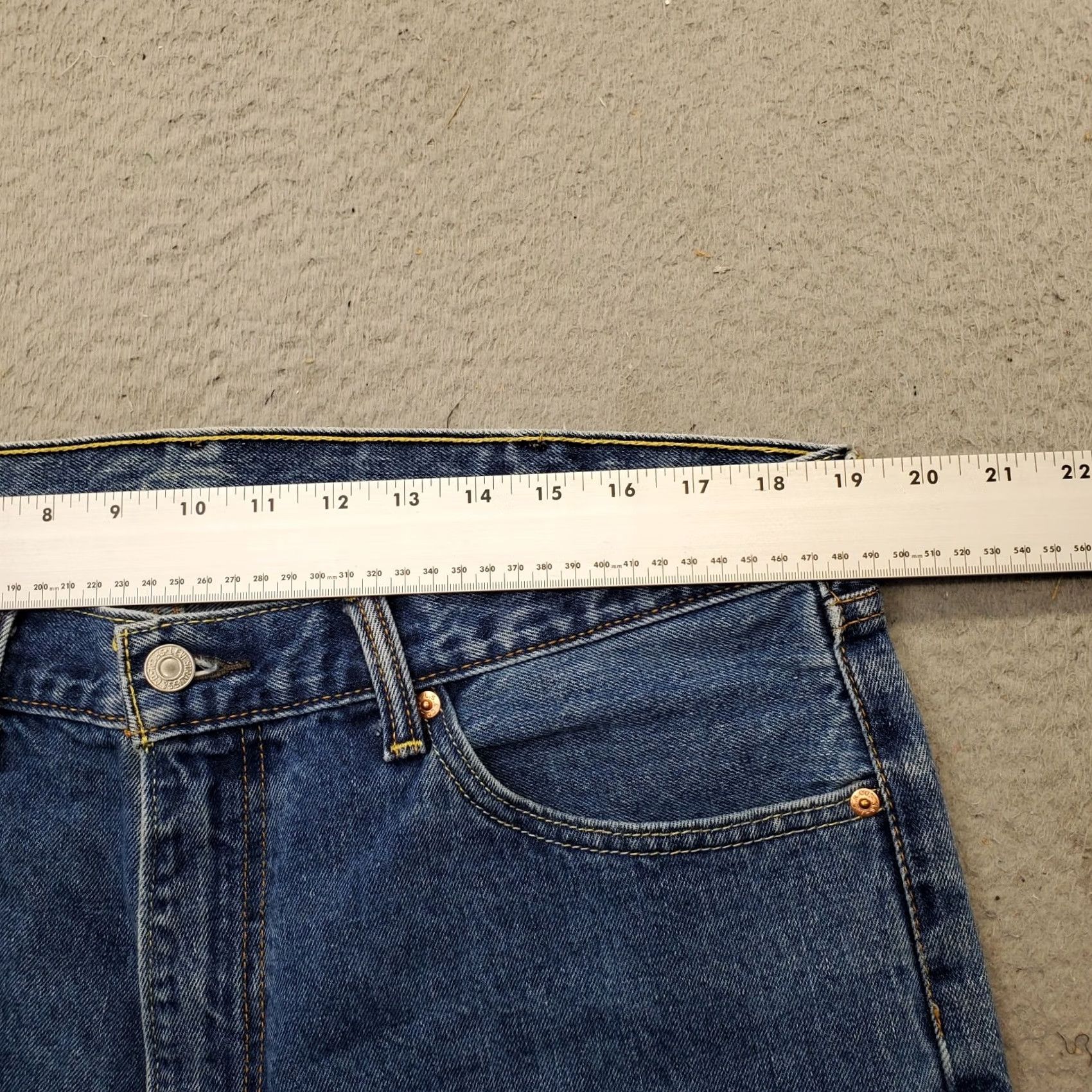 Levi's Levi's 505 Wide Leg Jeans Mens 38/30 Blue Denim Cotton Red Tab Arcuate Pocket Shirt Size US 38 / EU 54 - 6 Thumbnail