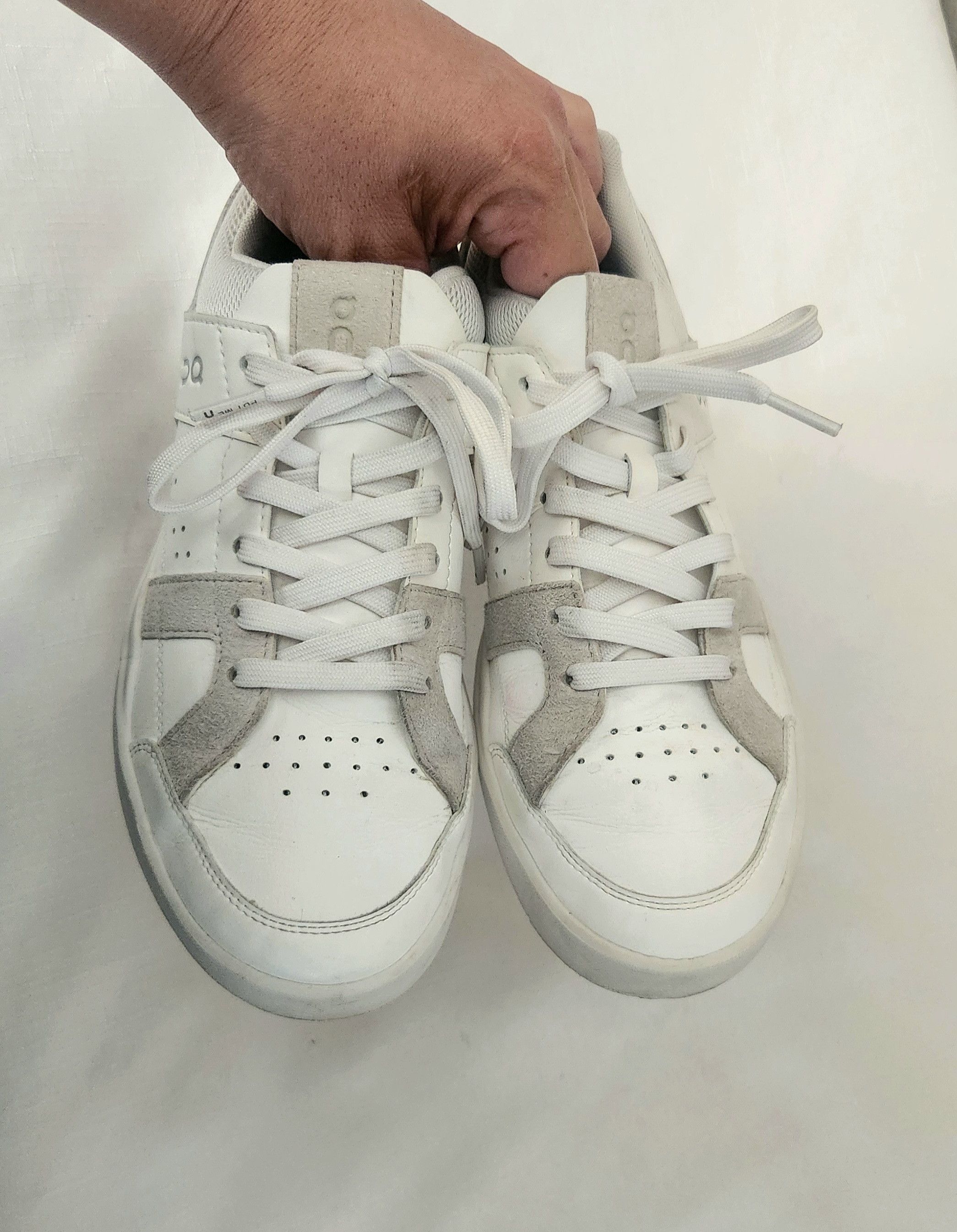 On On The Roger Clubhouse Running sneakers CloudTec Men 7.5 Size US 7.5 / EU 40-41 - 8 Thumbnail