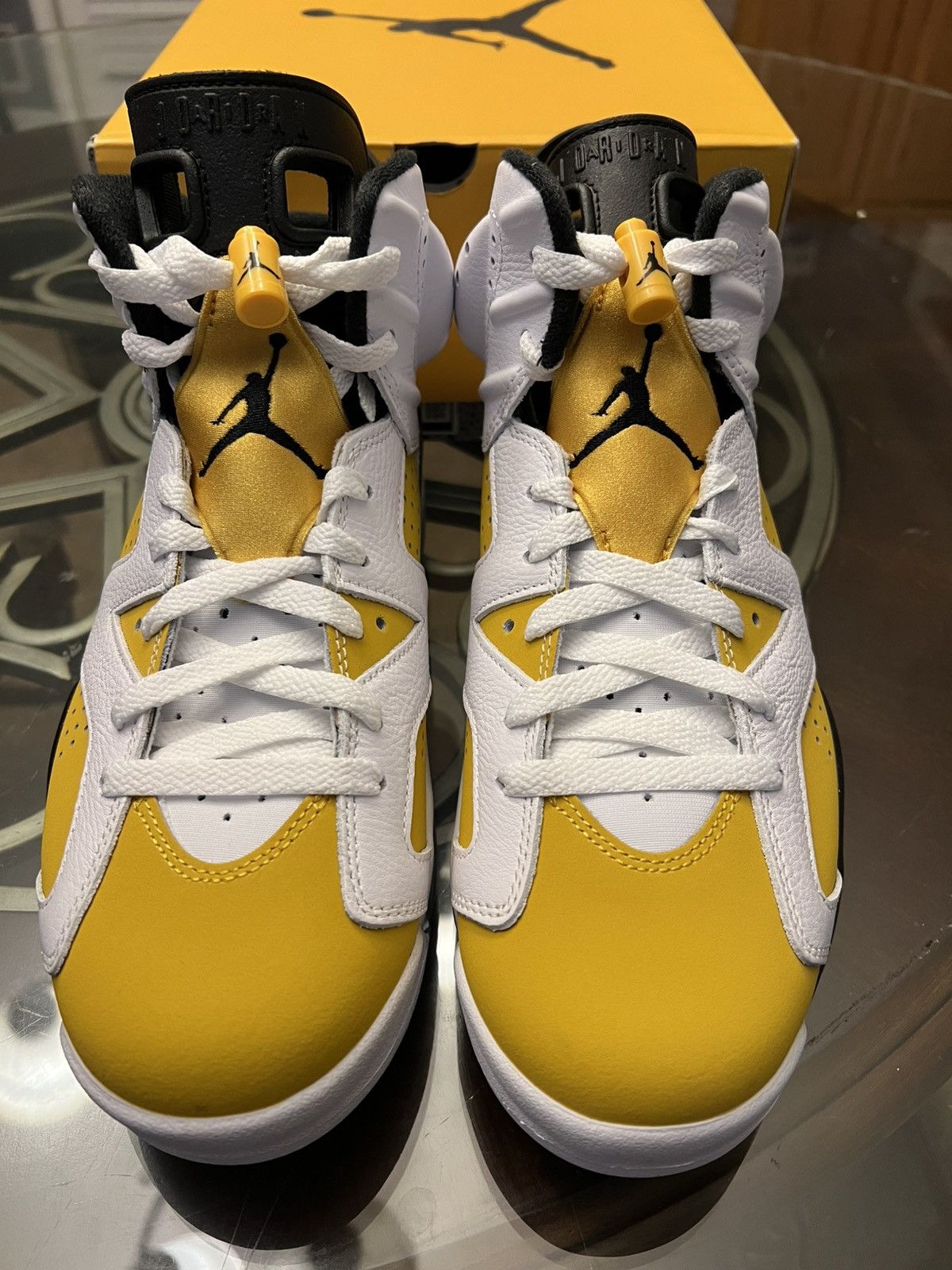Jordan Brand Jordan 6 Retro Yellow Ochre 2024 Size US 9.5 / EU 42-43 - 3 Thumbnail