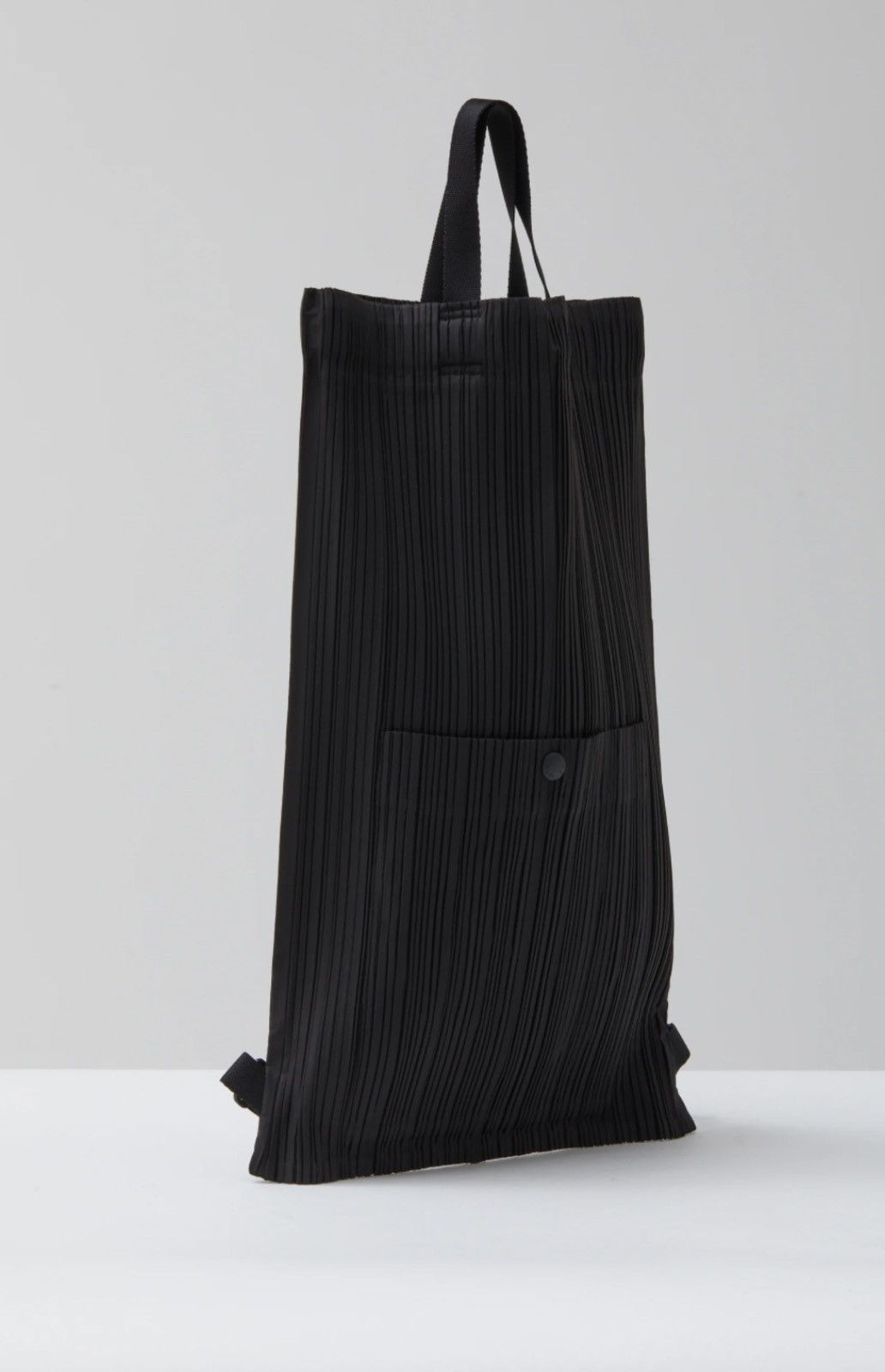 Homme Plisse Issey Miyake × Issey Miyake × Pleats Please Issey Miyake Issey Miyake light weight 2ways pleated tote backpack Size ONE SIZE - 1 Thumbnail