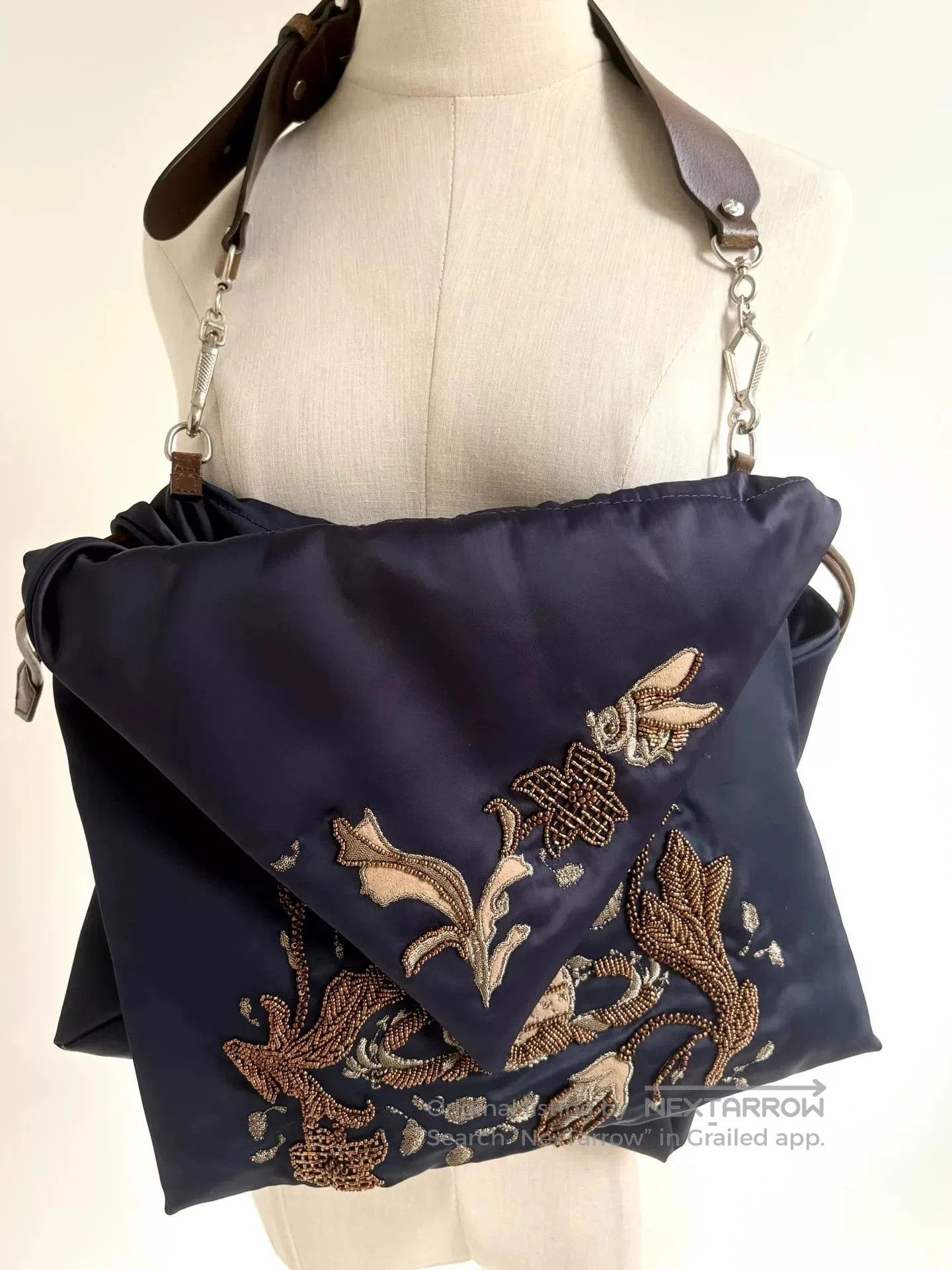 Vivienne Westwood Vivienne Westwood Blue Silk Saturn Shoulder Bag. Size ONE SIZE - 2 Thumbnail