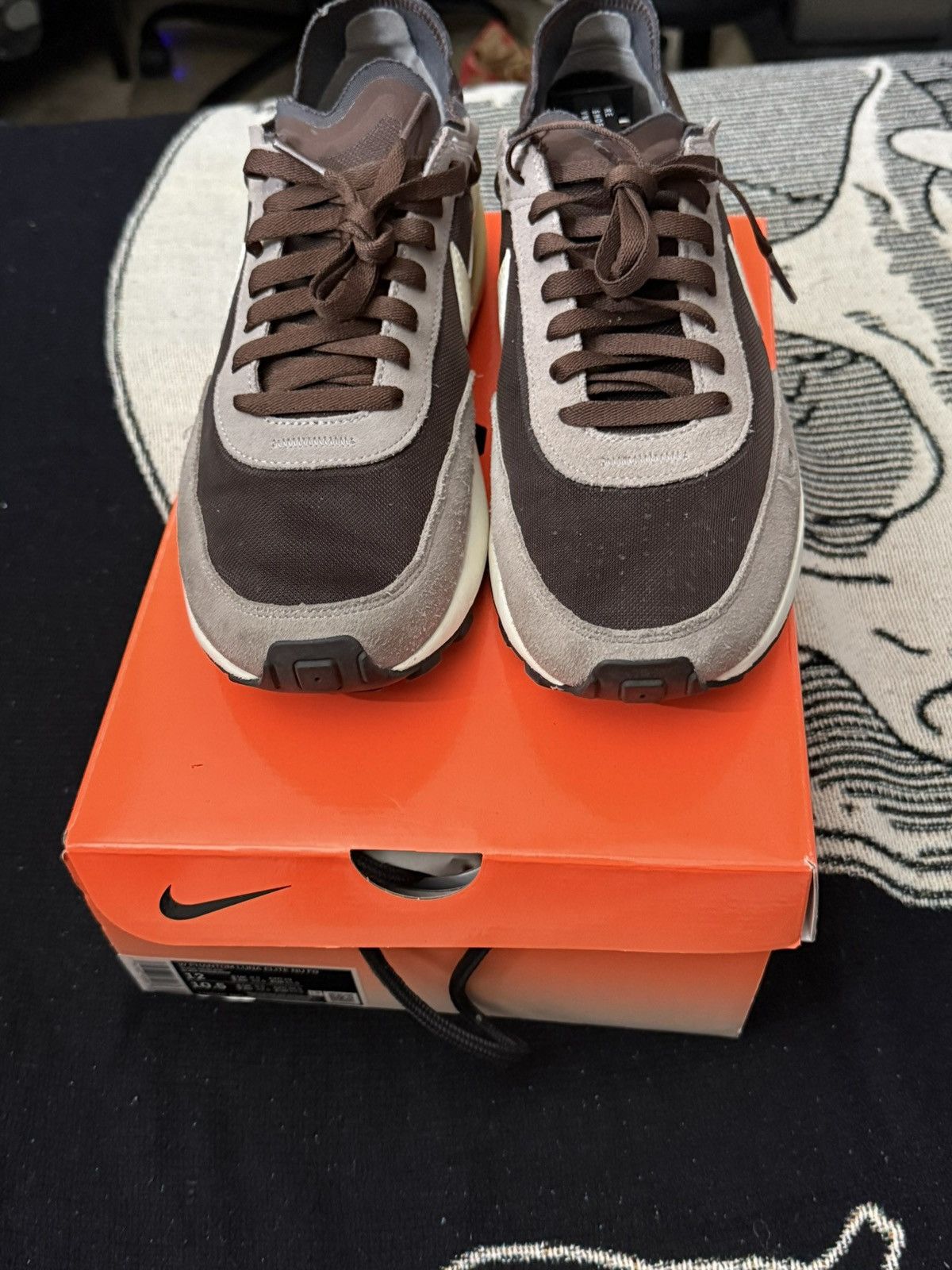 Nike Nike Waffle One “Light Chocolate” Size US 10 / EU 43 - 1 Thumbnail