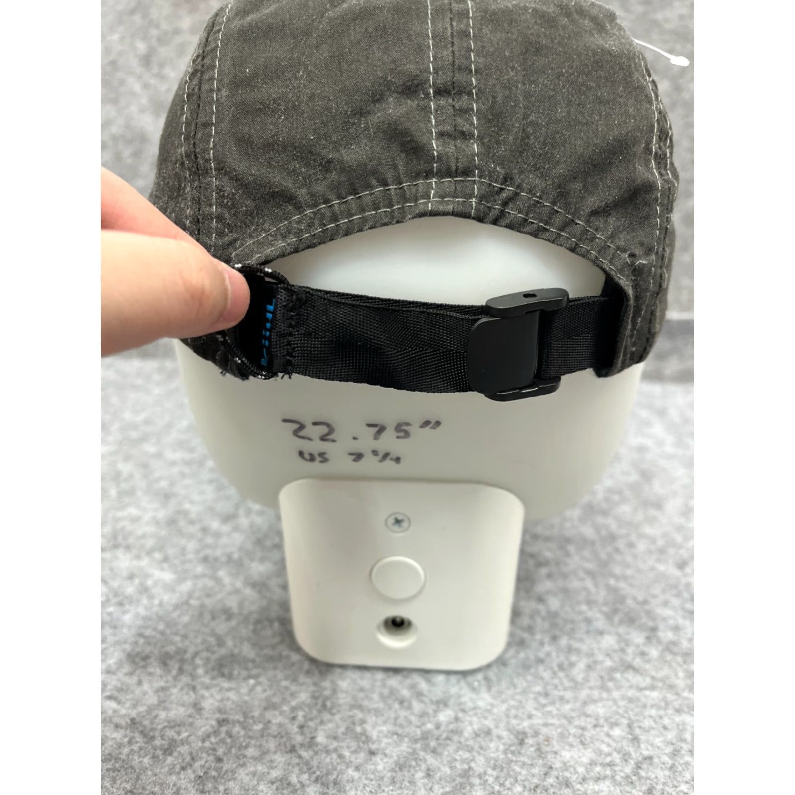 Vintage KÜHL Hat Cap Strap Back Adult One Size Gray Cotton Nylon Blend 5 Panel Camp Hat/Cap Men Trucker Hat Adjustable Lightweight Outdoor Casual Crewneck? Size ONE SIZE - 7 Thumbnail
