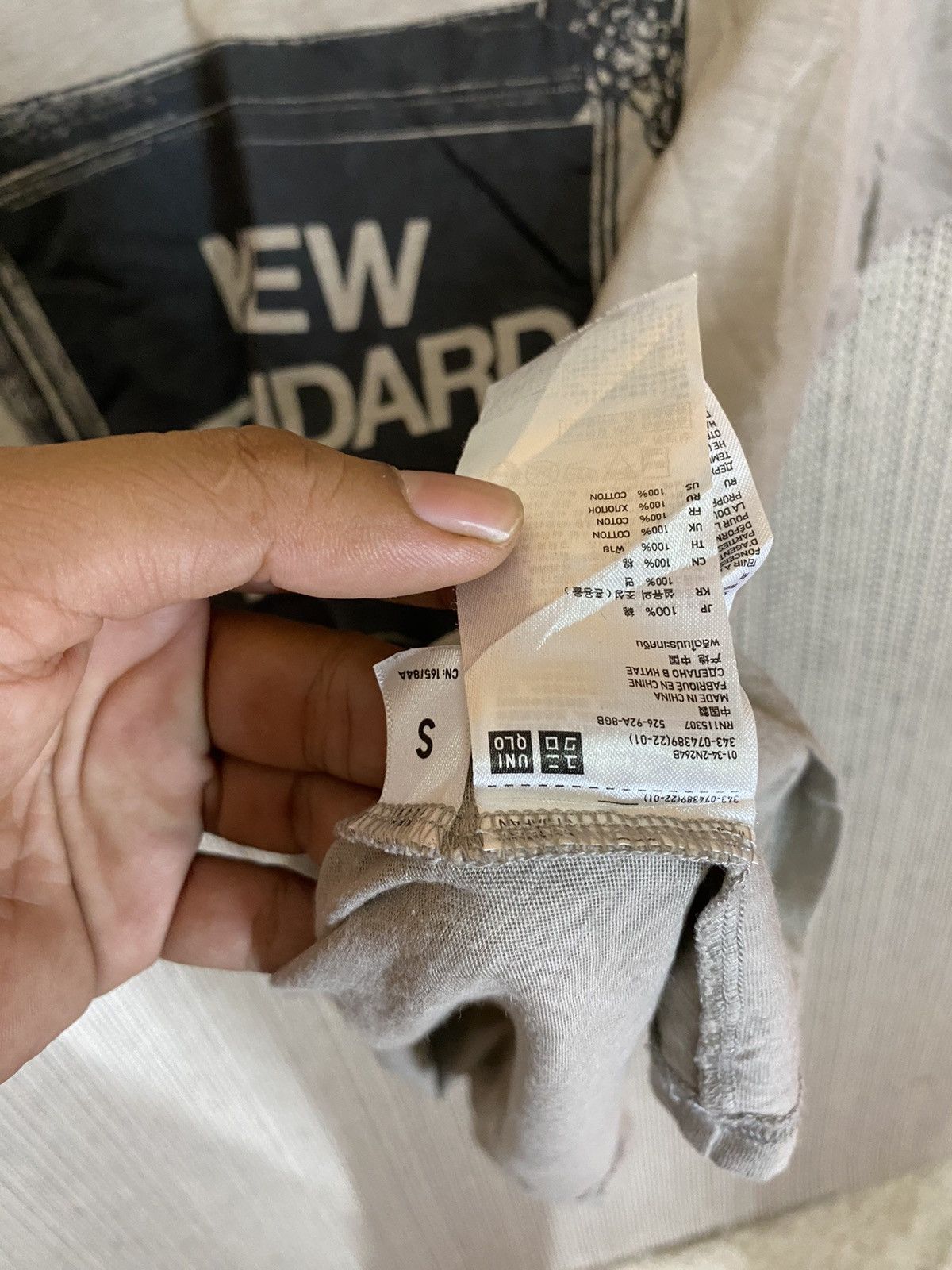 Japanese Brand × Undercover × Uniqlo 🔥uniqlo x undercover tshirt new standard family Size US S / EU 44-46 / 1 - 5 Thumbnail
