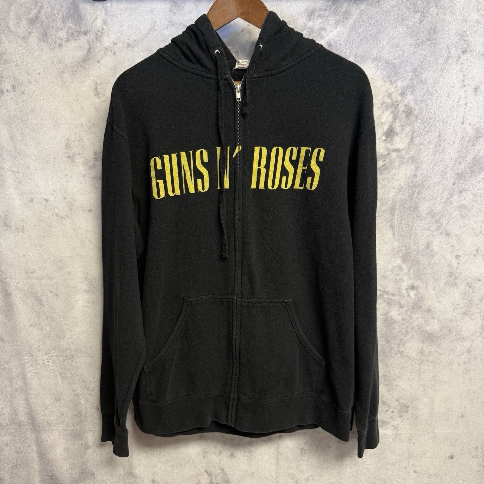 Band Tees Guns n Roses Hoodie Sweatshirt Mens XL Black Rock N Roll Size US XL / EU 56 / 4 - 2 Thumbnail