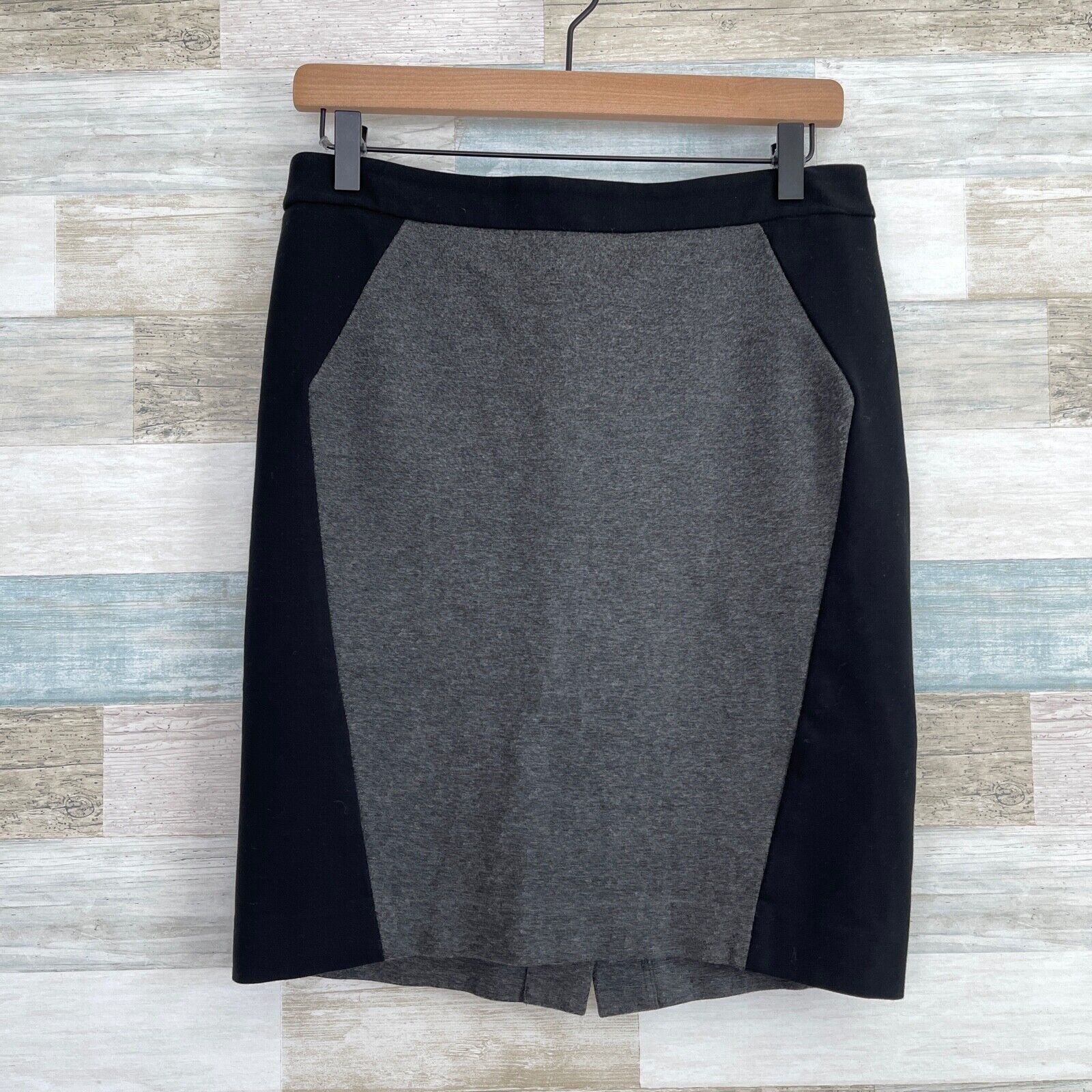 Loft LOFT Colorblock Ponte Pencil Skirt Black Gray Womens 6 Size 28" / US 6 / IT 42 - 1 Thumbnail