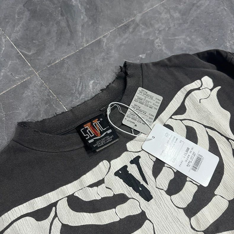 Saint Michael Saint Michael Out of Print Skeletal Chest Destruction Wash Size US S / EU 44-46 / 1 - 3 Thumbnail
