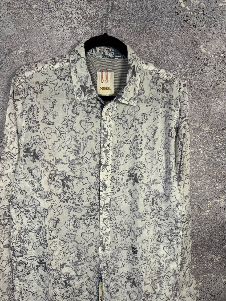 Diesel × Diesel Black Gold × Vintage Vintage Diesel Rare Abstract Light Weight Men's Button Shirt Size US L / EU 52-54 / 3 - 2 Thumbnail