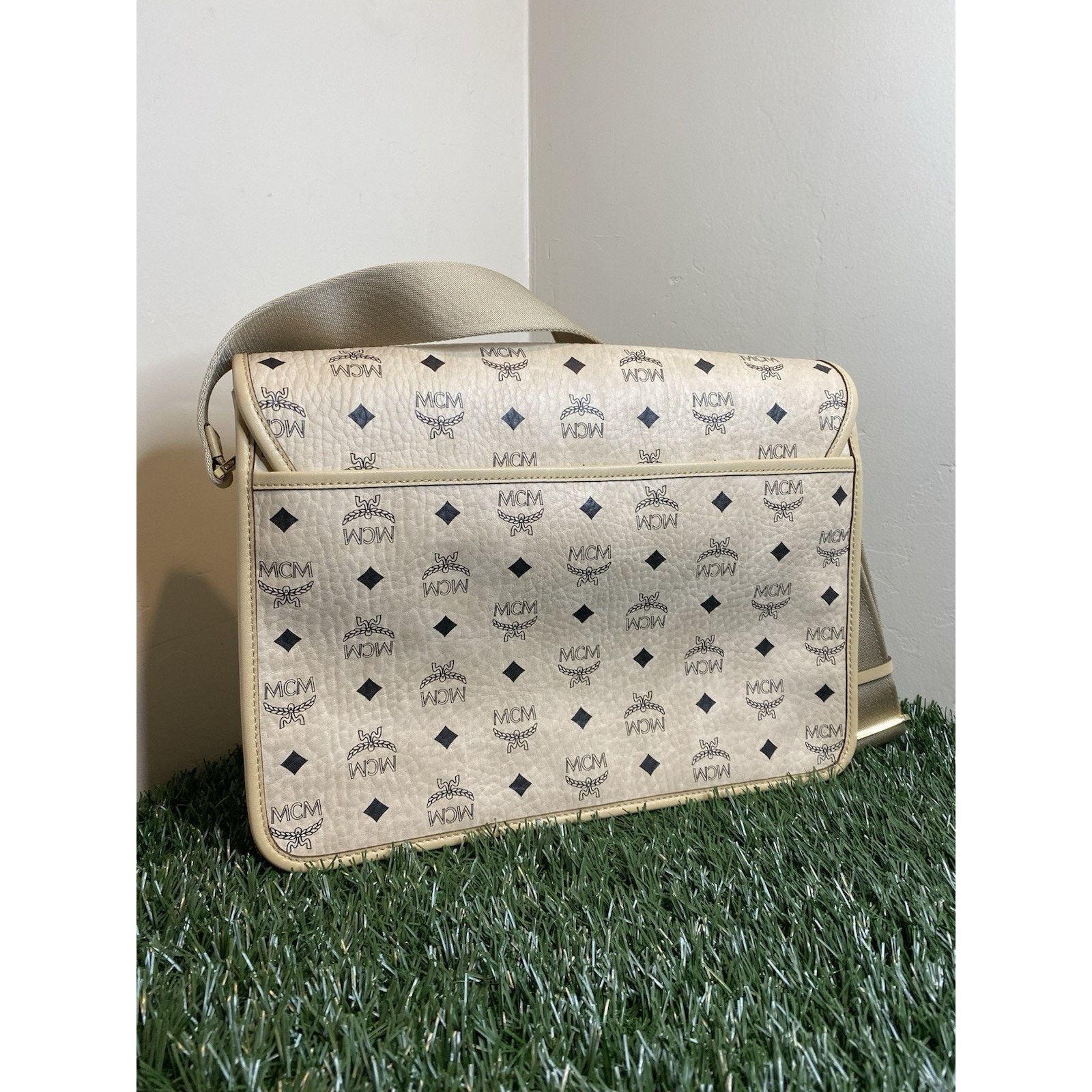 MCM MCM Crossbody Bag | New/Pass as new | Comes With Receipt ! Size ONE SIZE - 6 Thumbnail