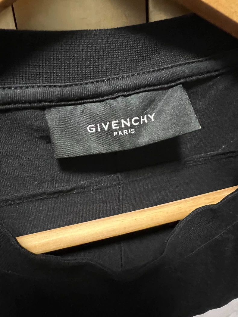 Givenchy Givenchy Silky short-sleeve shirt, size S Size US S / EU 44-46 / 1 - 2 Thumbnail