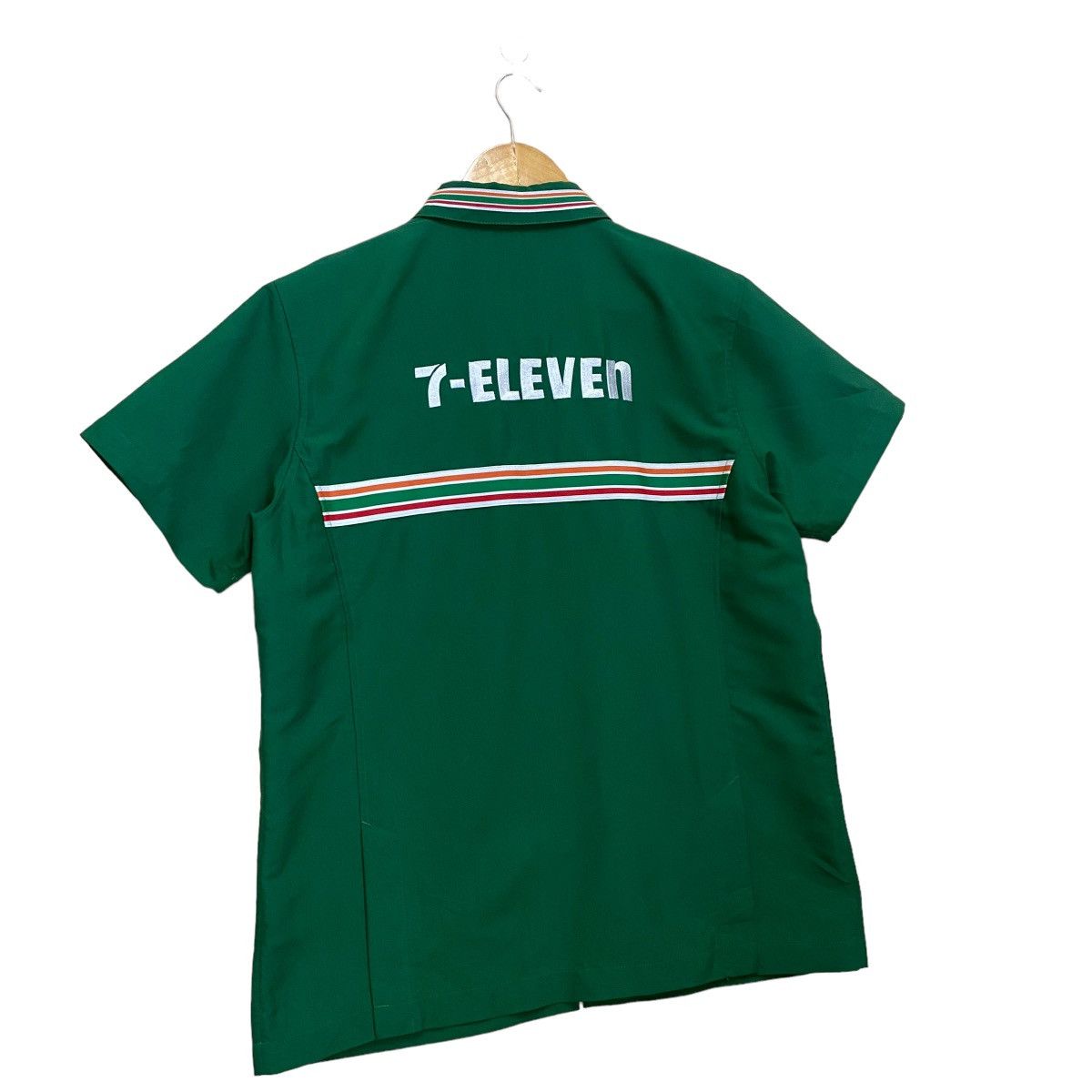 Japanese Brand Vintage 7Eleven Worker Shirts Size US M / EU 48-50 / 2 - 8 Thumbnail