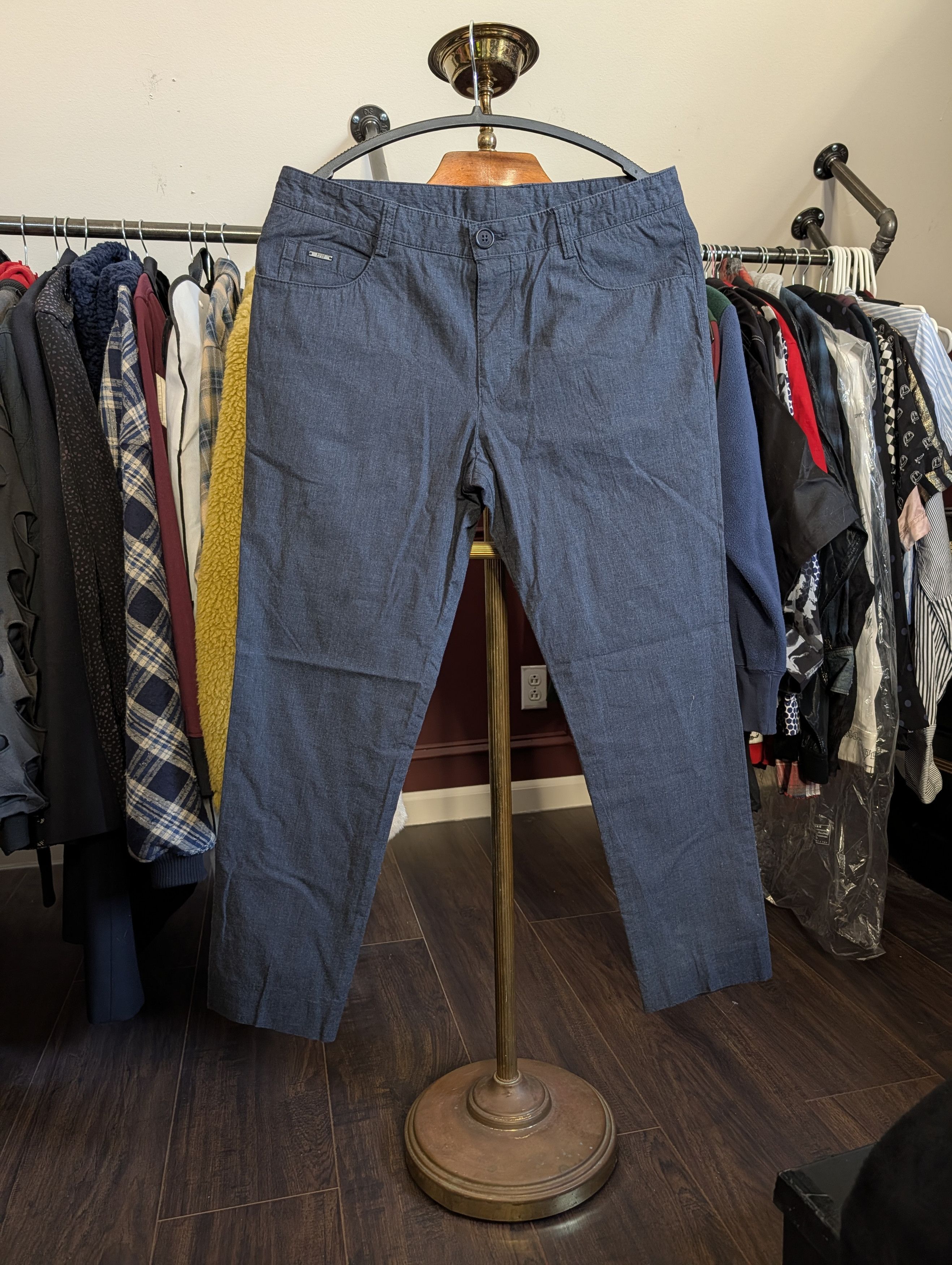 Hugo Boss Gray/blue textured logo badge cotton chino pants 32 Size US 32 / EU 48 - 1 Thumbnail