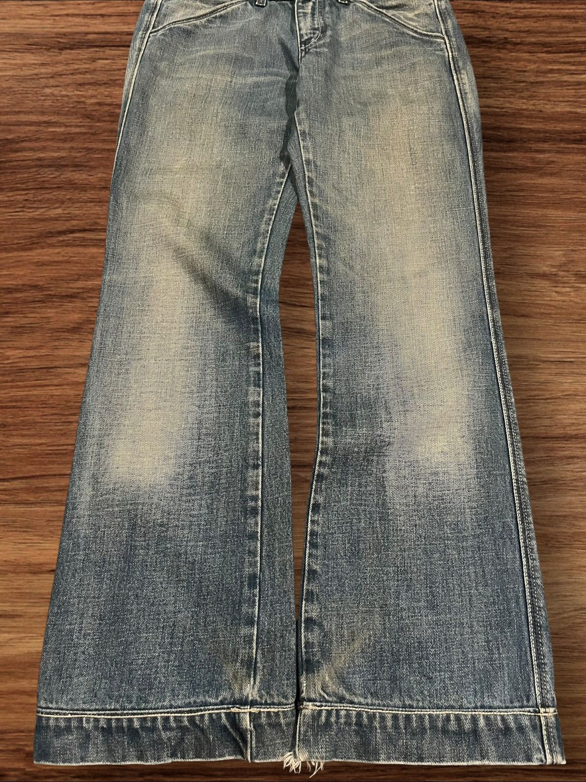 Diesel Vintage Diesel Blue Faded Washed Frayed Leg Flare Jeans Size 30" / US 8 / IT 44 - 9 Thumbnail