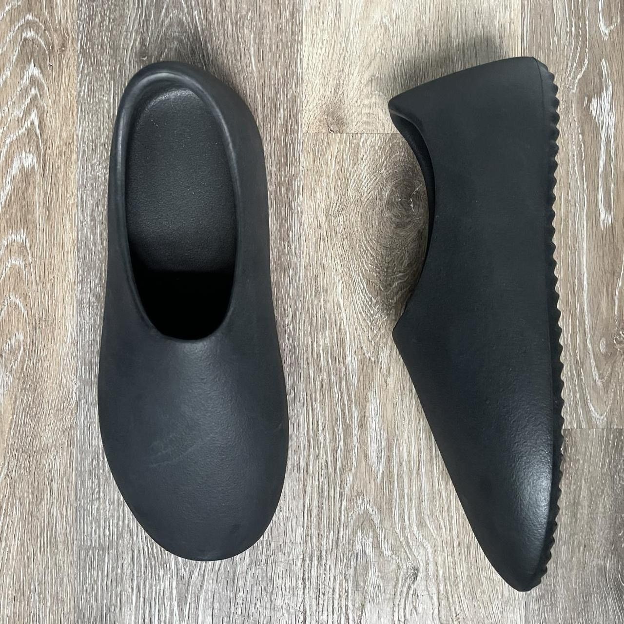 Yeezy yeezy SL-01 slippers Size US 10 / EU 43 - 2 Thumbnail
