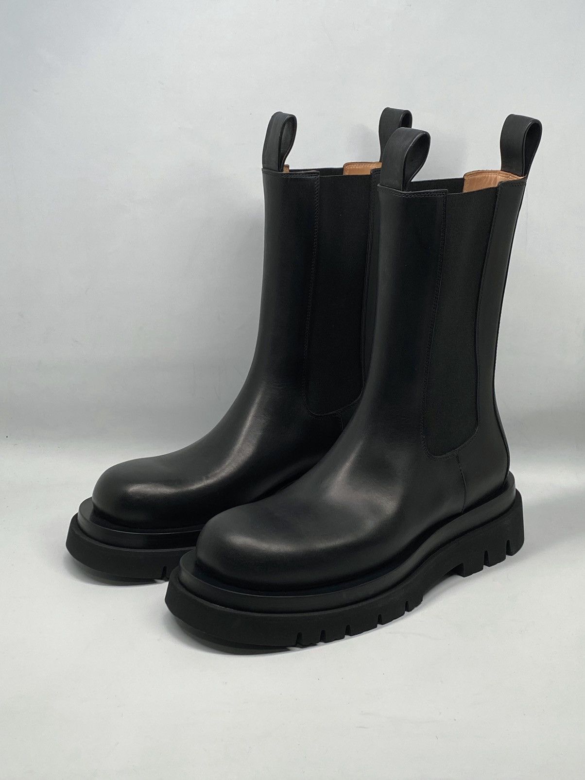 Bottega Veneta Bottega Veneta Lug Sole Leather Boots size 39.5 Size US 9.5 / IT 39.5 - 5 Thumbnail