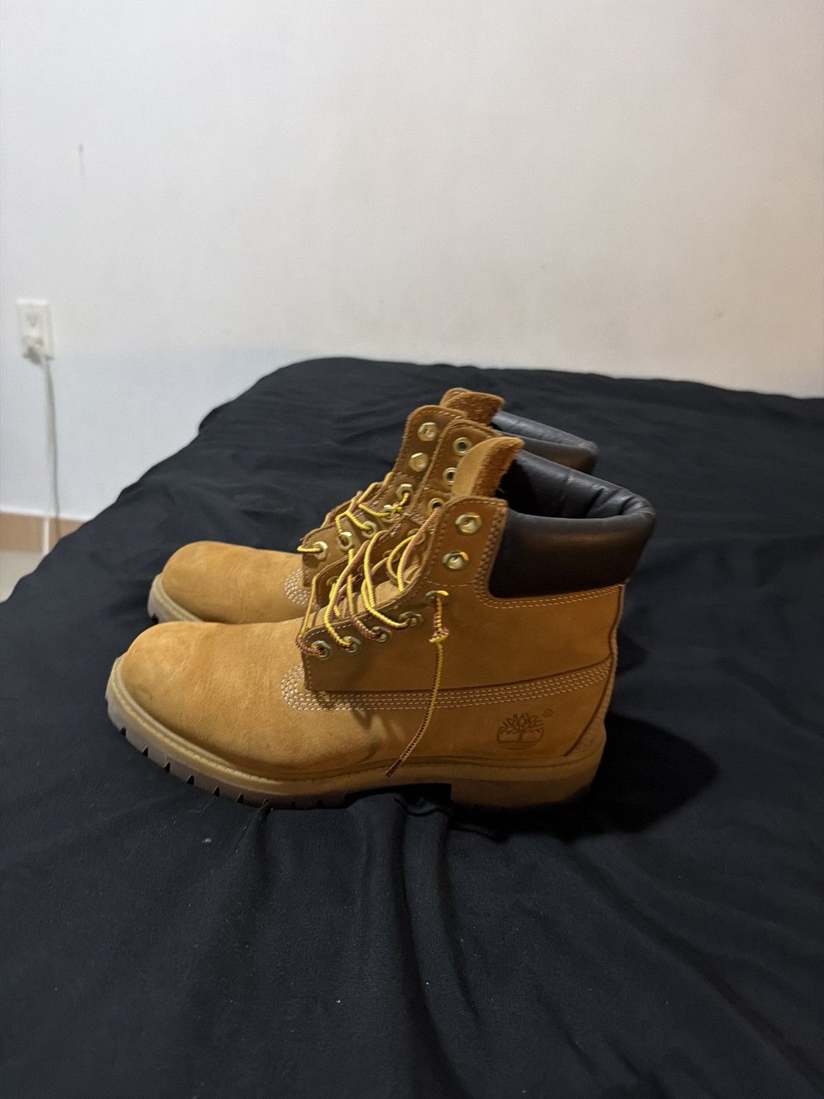 Timberland Classic ny tims Size US 8 / EU 41 - 1 Thumbnail