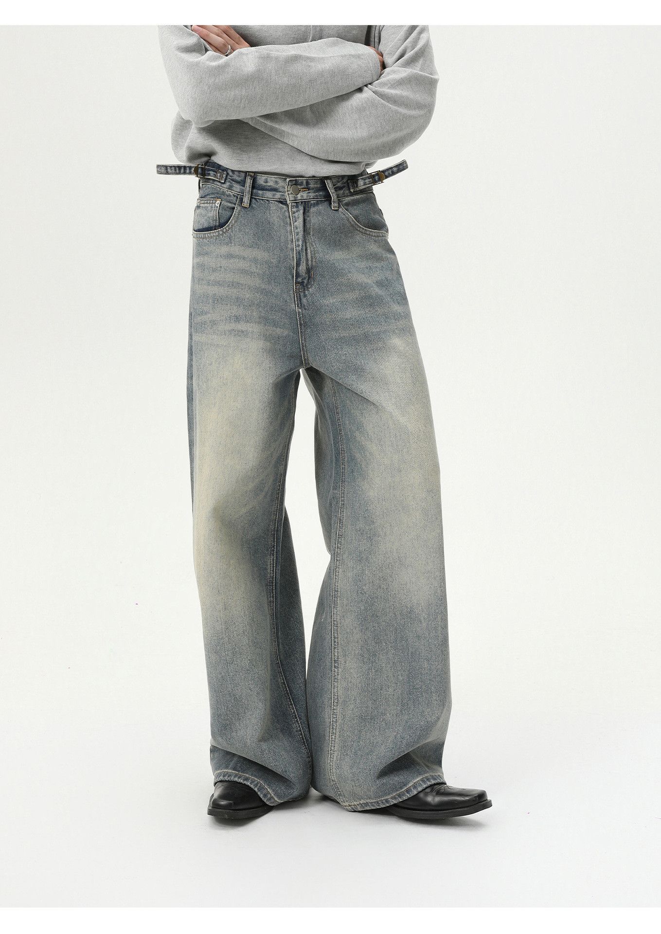 Vintage Men's wide-leg distressed loose straight washed jeans Size US 32 / EU 48 - 1 Thumbnail