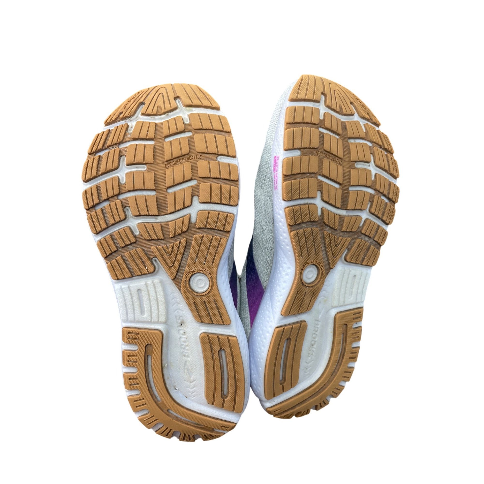 Brooks Brooks Ghost 16 Womens beige pink running Sneakers Size 9B S Size US 9 / IT 39 - 5 Thumbnail