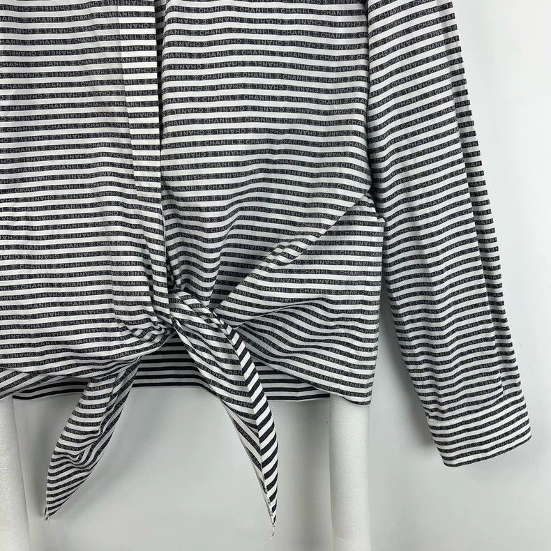 Chanel Chanel Black and white dark pattern logo lace-on shirt Size XS / US 0-2 / IT 36-38 - 4 Thumbnail