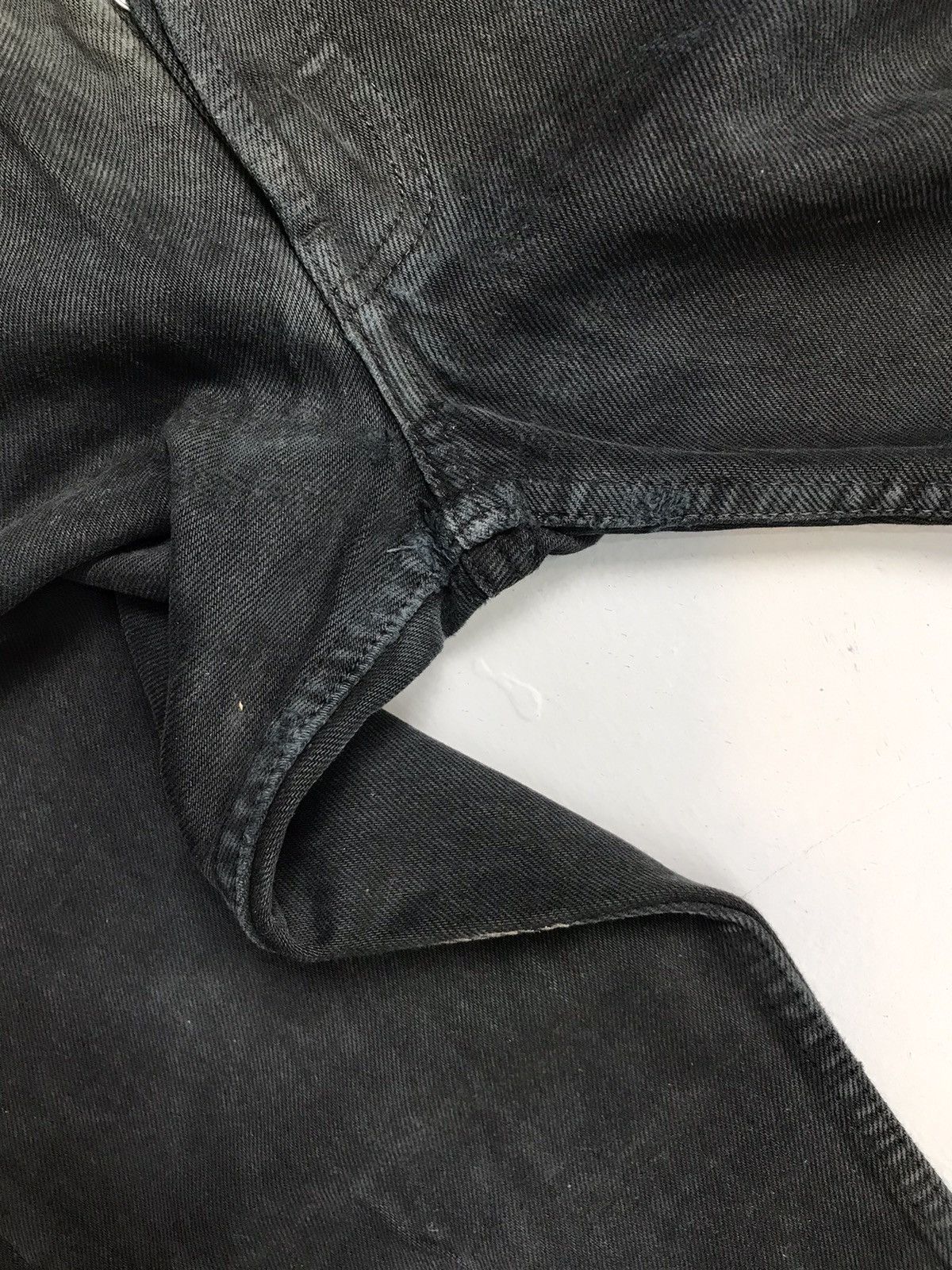 Levi's Vintage Levi’s 501 paper tab damaged denim Size US 30 / EU 46 - 8 Thumbnail