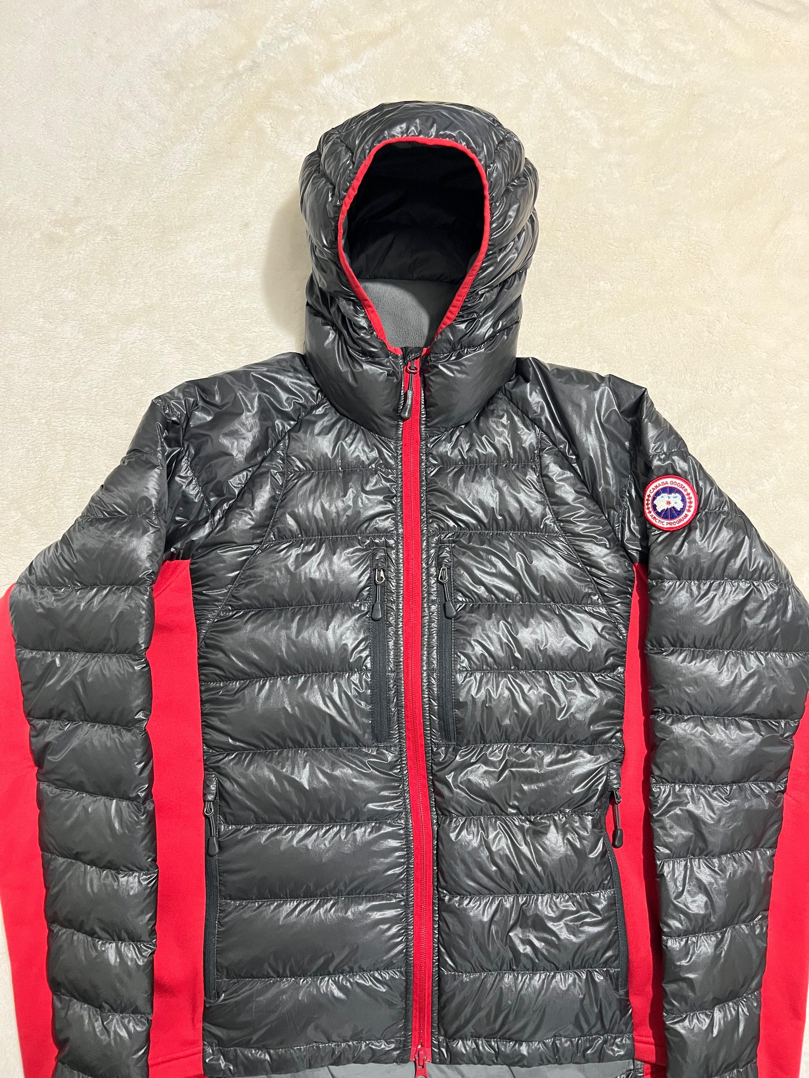 Canada Goose Canada Goose Hybridge Graphite/Red jacket Size US L / EU 52-54 / 3 - 4 Thumbnail