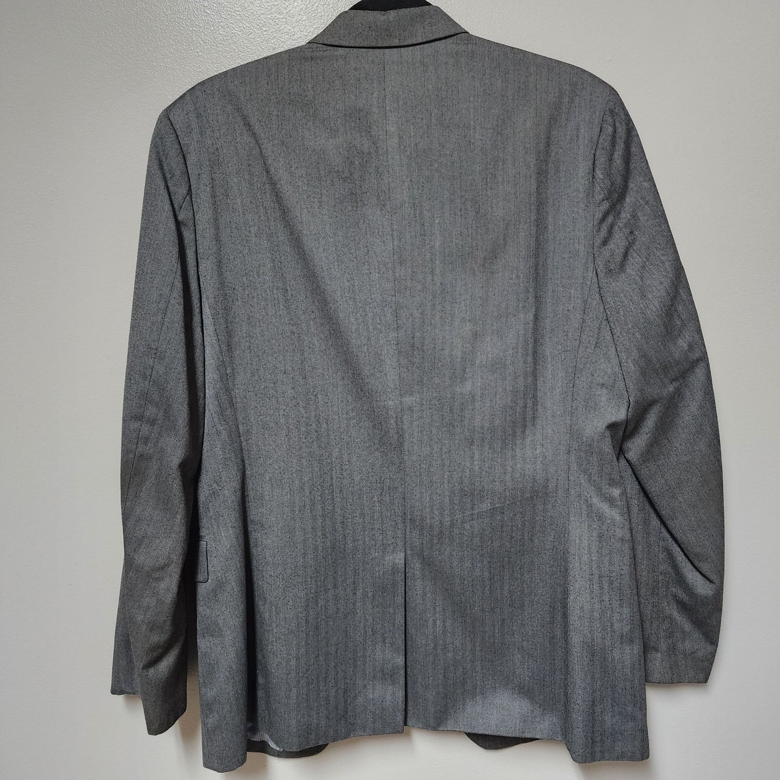 Banana Republic Banana Republic Grey Herringbone Blazer Tailored Fit 40 R Size US XXS / EU 40 - 2 Thumbnail