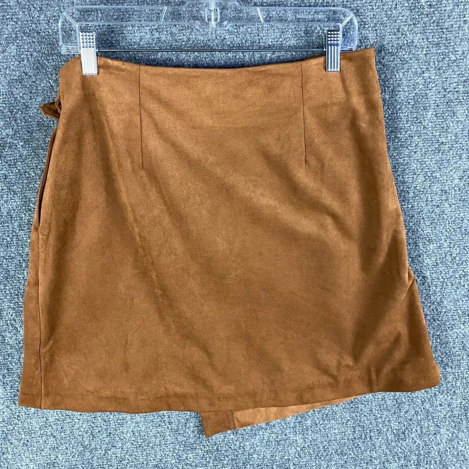 Banana Republic Banana Republic Skirt Size 10 Mini Suede Adults 30" Waist Size 32" / US 10 / IT 46 - 4 Thumbnail