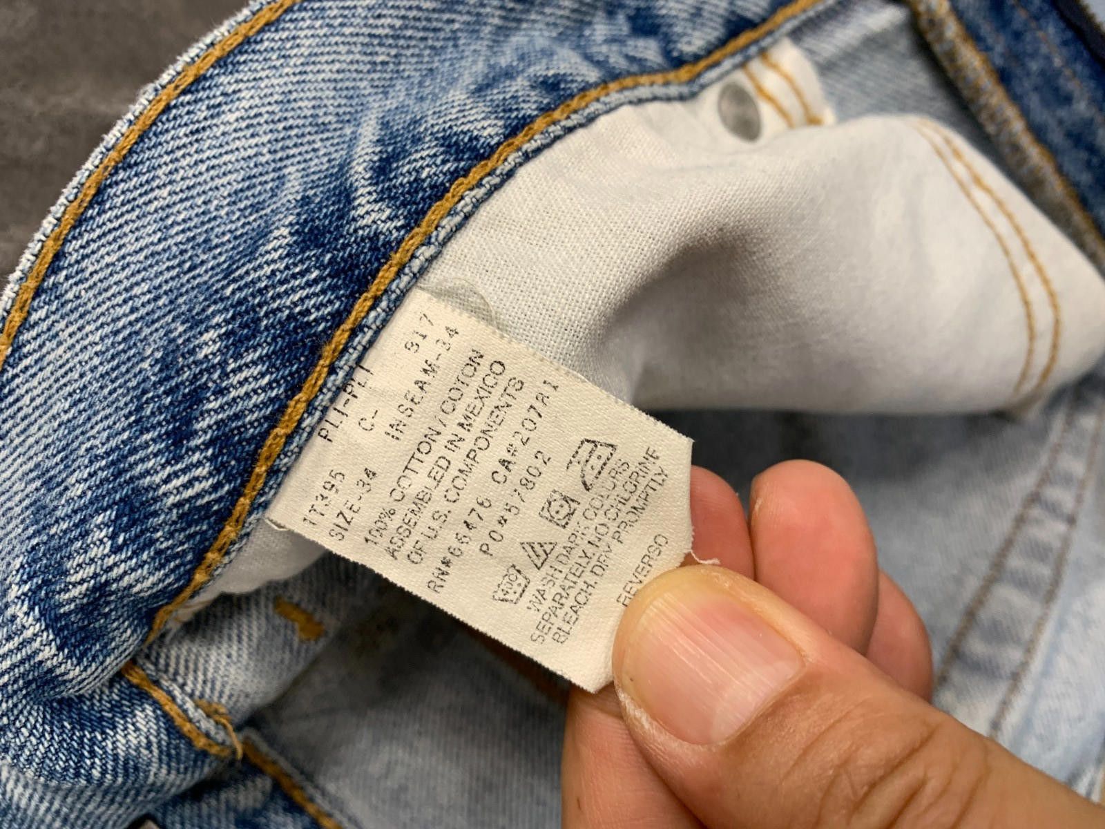 Tommy Hilfiger Tommy Hilfiger Big Flag Patch Jeans Baggy Denim 33/32 (230) Size US 33 - 6 Thumbnail