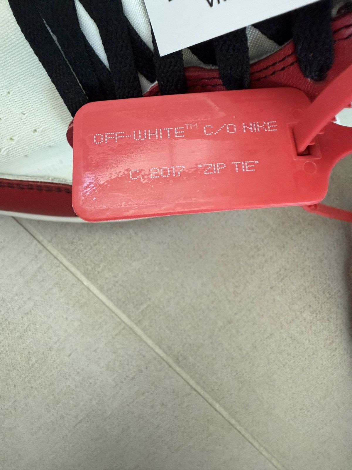 Jordan Brand × Off-White Off-White x Air Jordan 1 Chicago Size 14 Excellent Condition Size US 14 / EU 47 - 9 Thumbnail