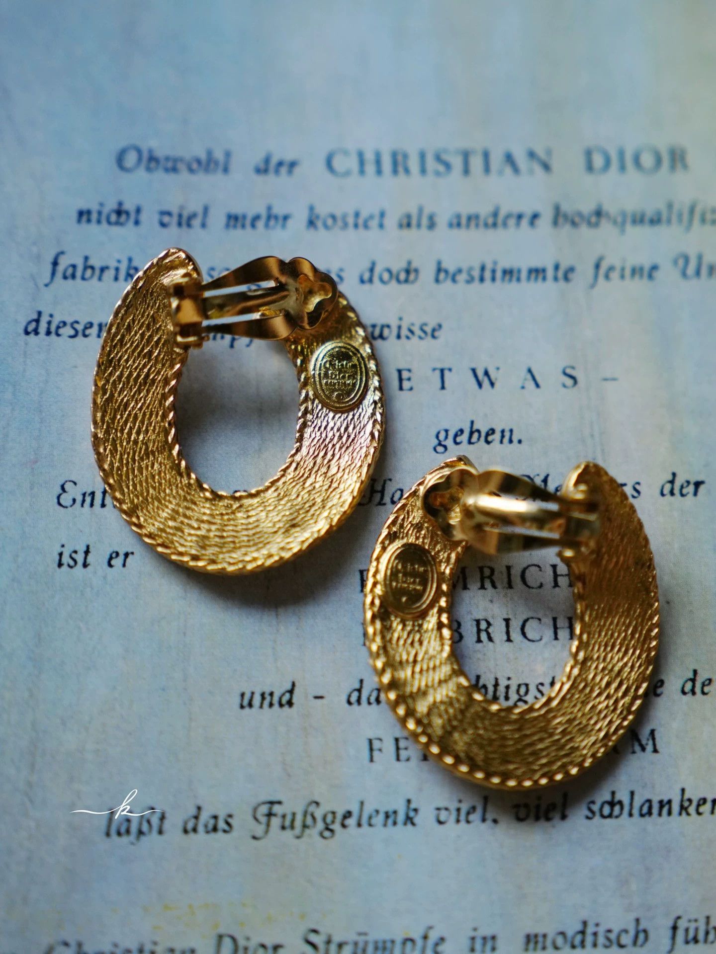 Dior Christian Dior Vintage Galliano Gold Tone Earclips Size ONE SIZE - 5 Thumbnail