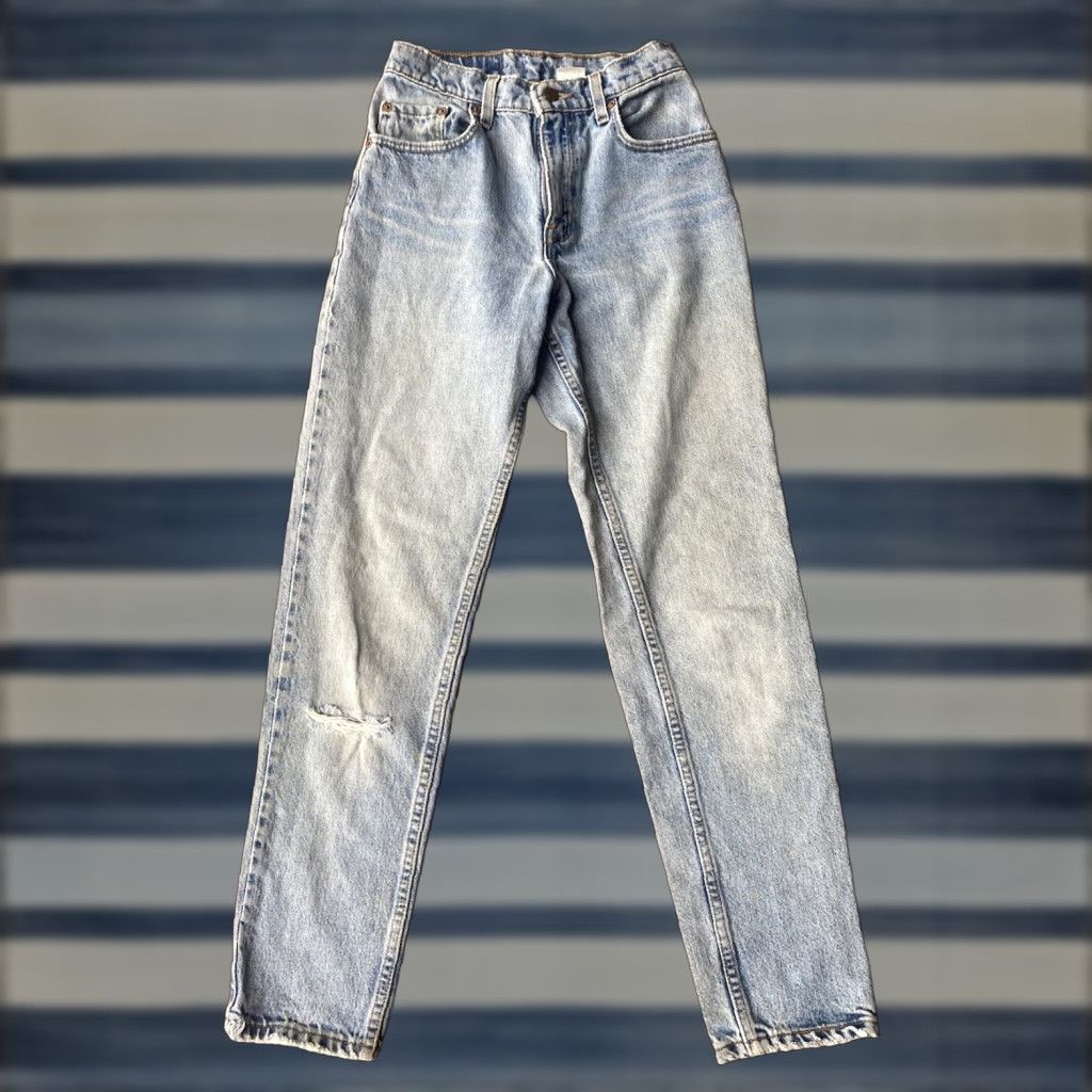 Levi's VINTAGE Levi's 550 Jeans Women's Junior 3 Relaxed Tapered USA Denim Blue 90s Y2K 5-Pocket Womens Jeans Size 26" / US 2 / IT 38 - 1 Thumbnail