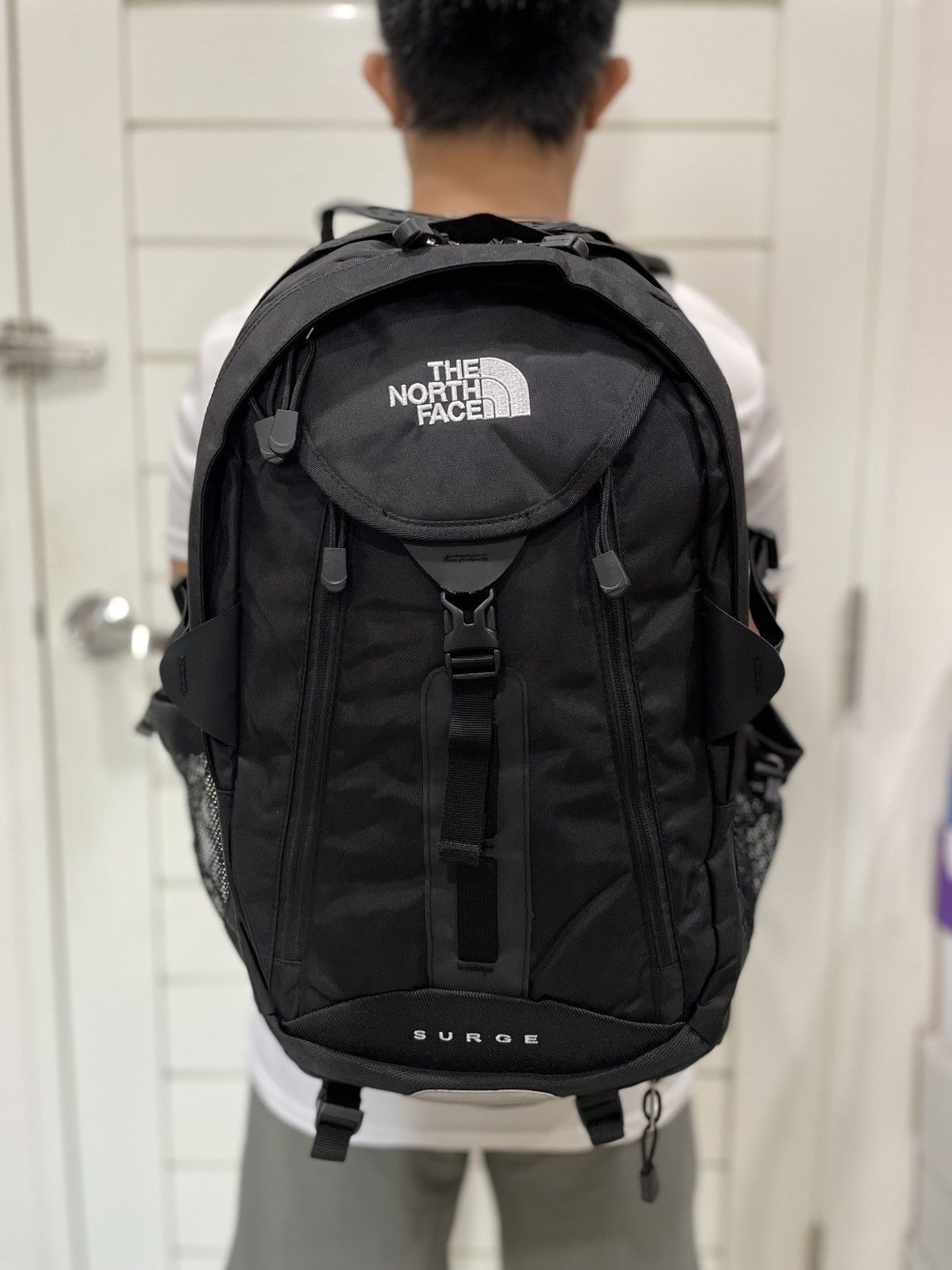 The North Face The North Face Surge 30L Backpack Size ONE SIZE - 2 Thumbnail
