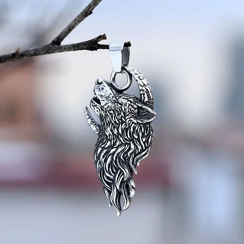 Japanese Brand × Jewelry Moon And Wolf Pendant Necklace 2025 Size ONE SIZE - 2 Thumbnail