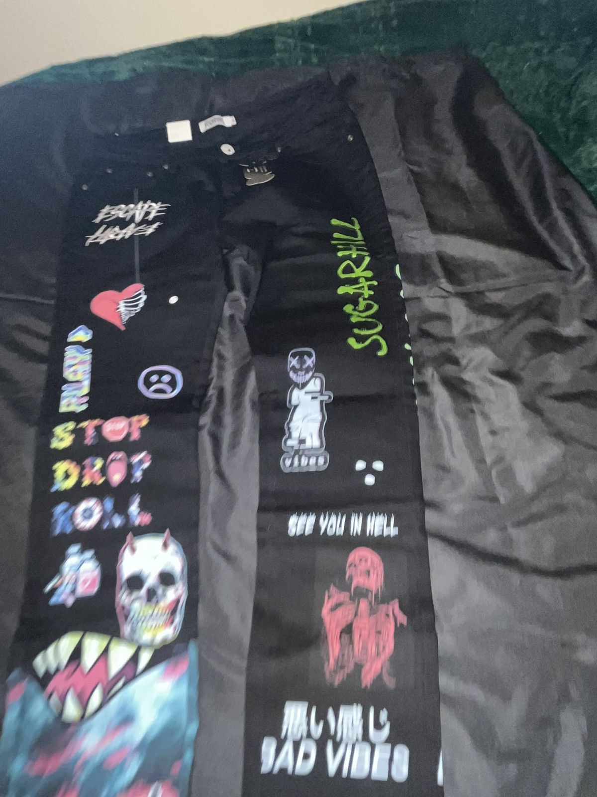 Other Sugarhill “Escape Reality / Cig4rhill / Bad Vibes” Size US 36 / EU 52 - 4 Thumbnail