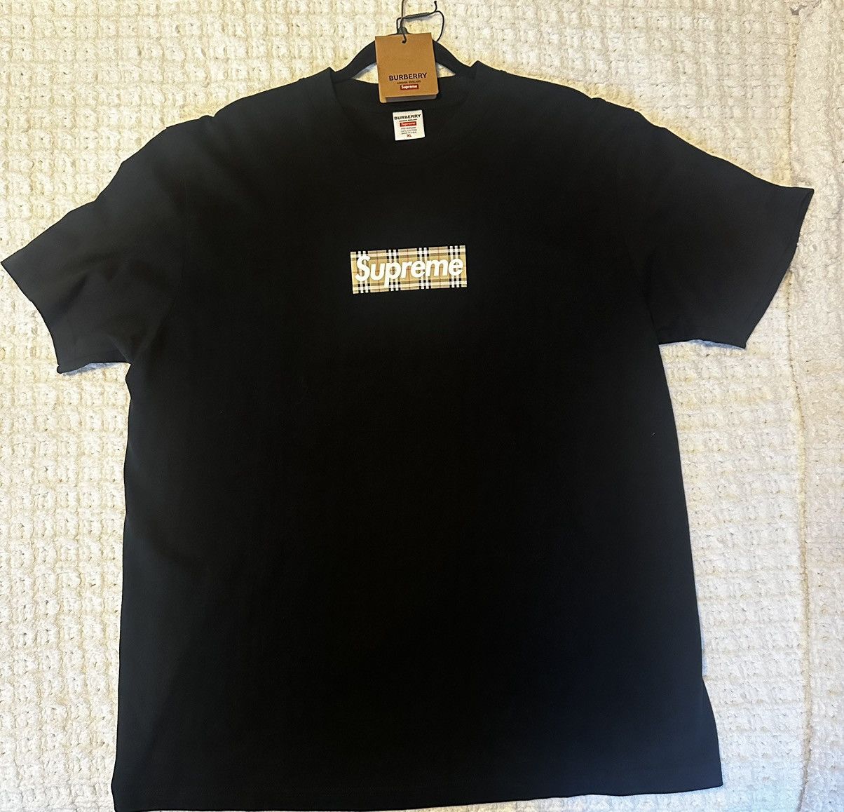 Burberry Supreme Box Logo T Shirt Black T-shirt Supreme X Burberry