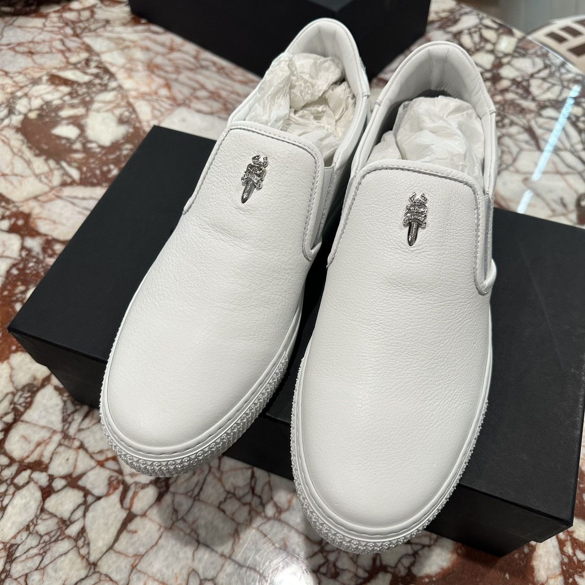 スニーカー CHROME HEARTS CH Plus Leather Patch Dagger Slip On Men's Chrome Hearts Slip Ons | Grailed