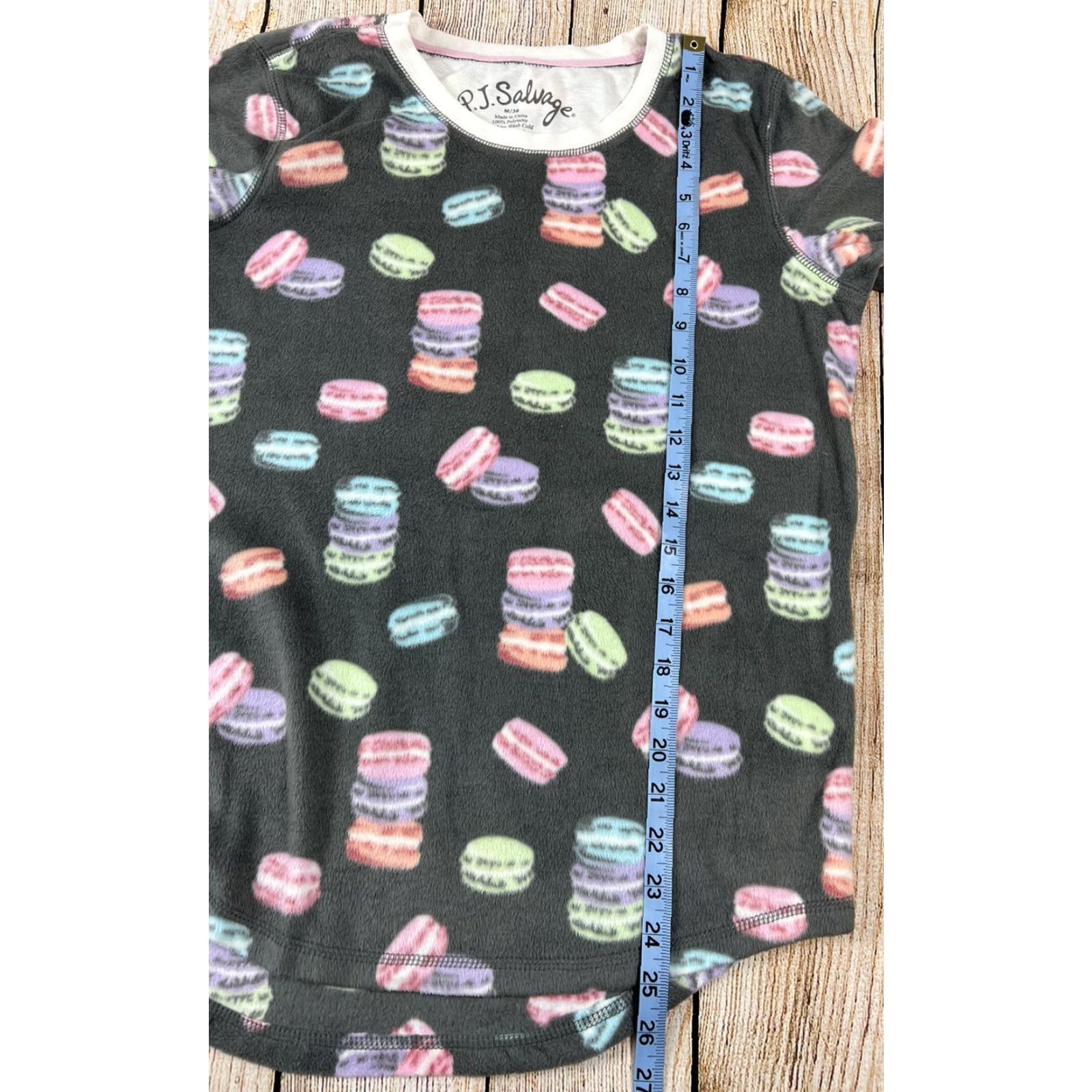 Vintage VINTAGE Women's PJ Salvage Gray Macaron Cookies Pajama Shirt Size Medium Size M / US 6-8 / IT 42-44 - 6 Thumbnail