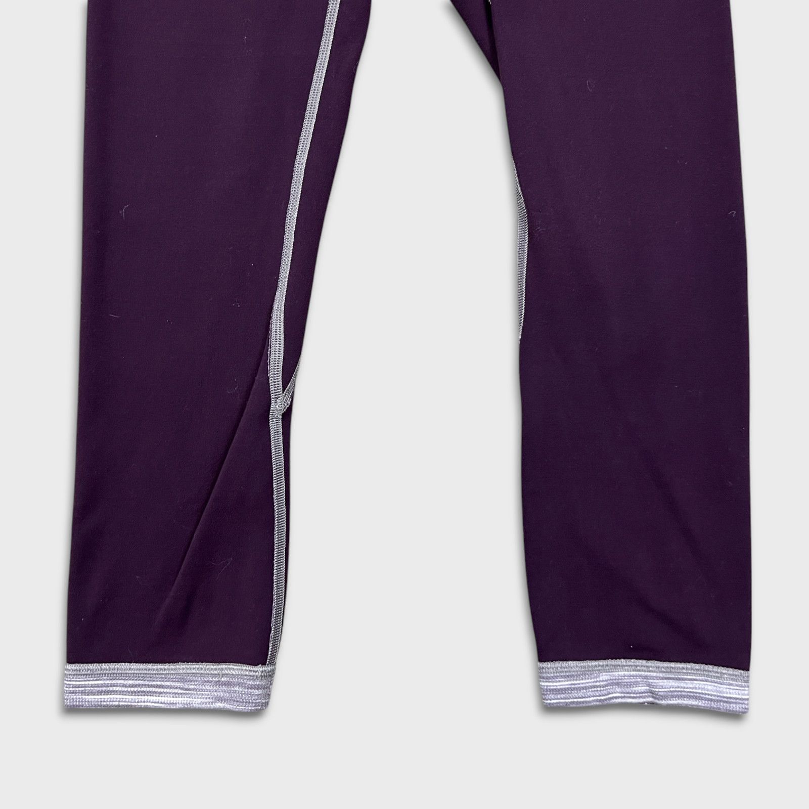Lululemon Lululemon Align Crop 21" High Rise Yoga Leggings Athletic Size 27" / US 4 / IT 40 - 4 Thumbnail