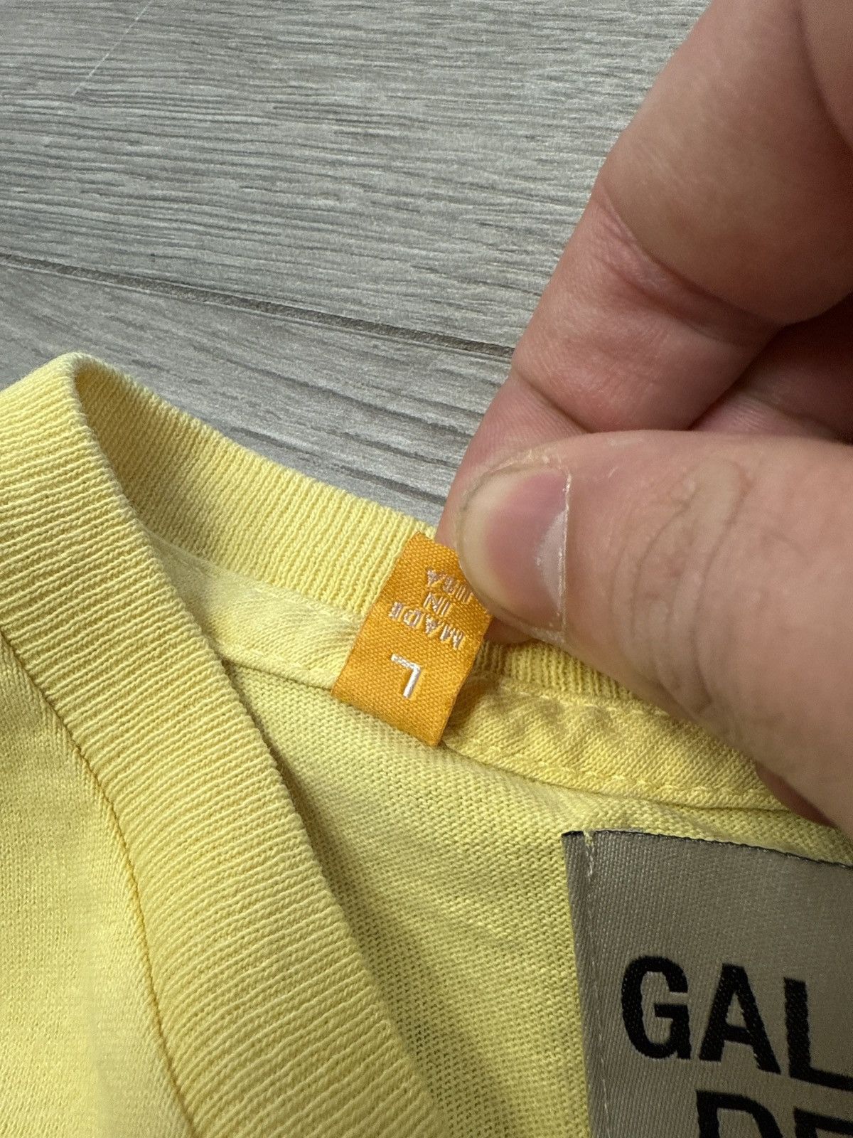 Gallery Dept. Gallery dept atk art that kills yellow t shirt large Size US L / EU 52-54 / 3 - 3 Thumbnail
