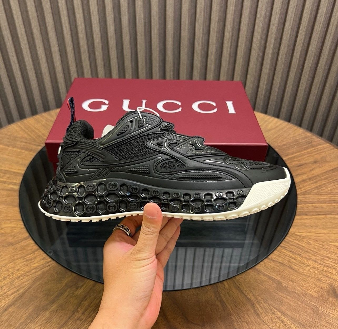 Gucci Gucci Ultrapace Low-Top Sneakers – Size 10 –Brand New w/ Box Size US 10 / EU 43 - 5 Thumbnail
