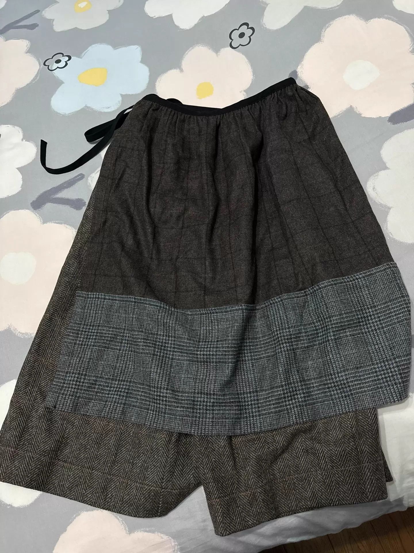 Comme des Garcons Comme des Garçons Outfit 95 New Worn Once Size M / US 6-8 / IT 42-44 - 2 Thumbnail
