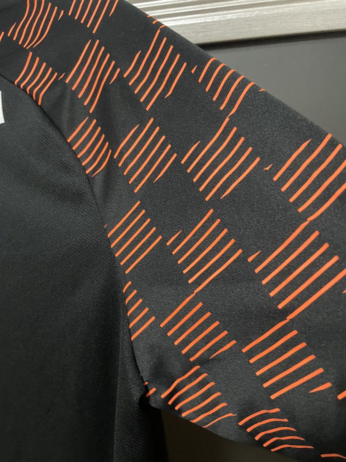 Umbro Umbro Psv Einhoven Away 2019/2020 Soccer Jersey Football Tee Size US M / EU 48-50 / 2 - 10 Thumbnail